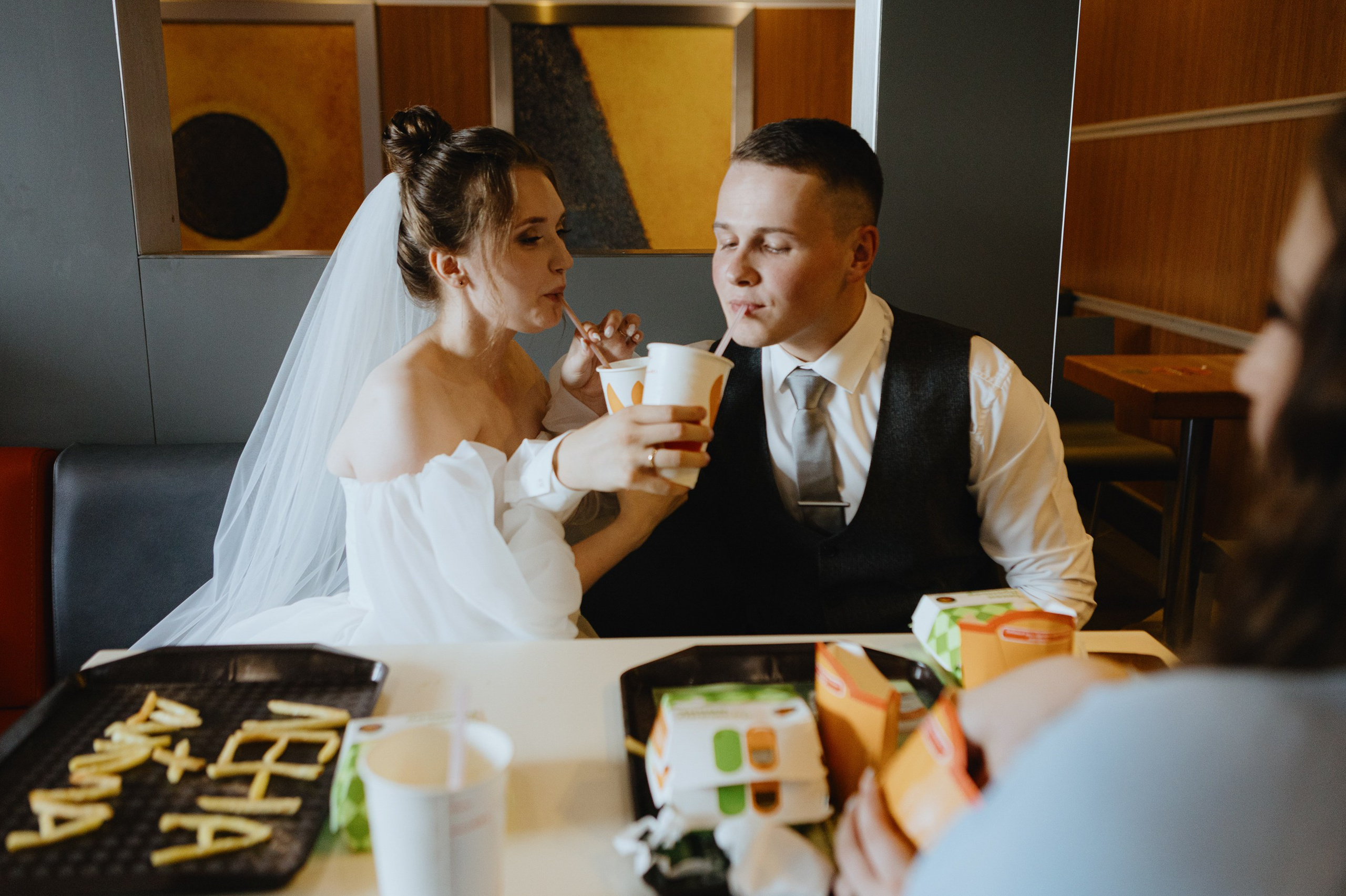 Дмитрий и Елена. LEVORIGINAL