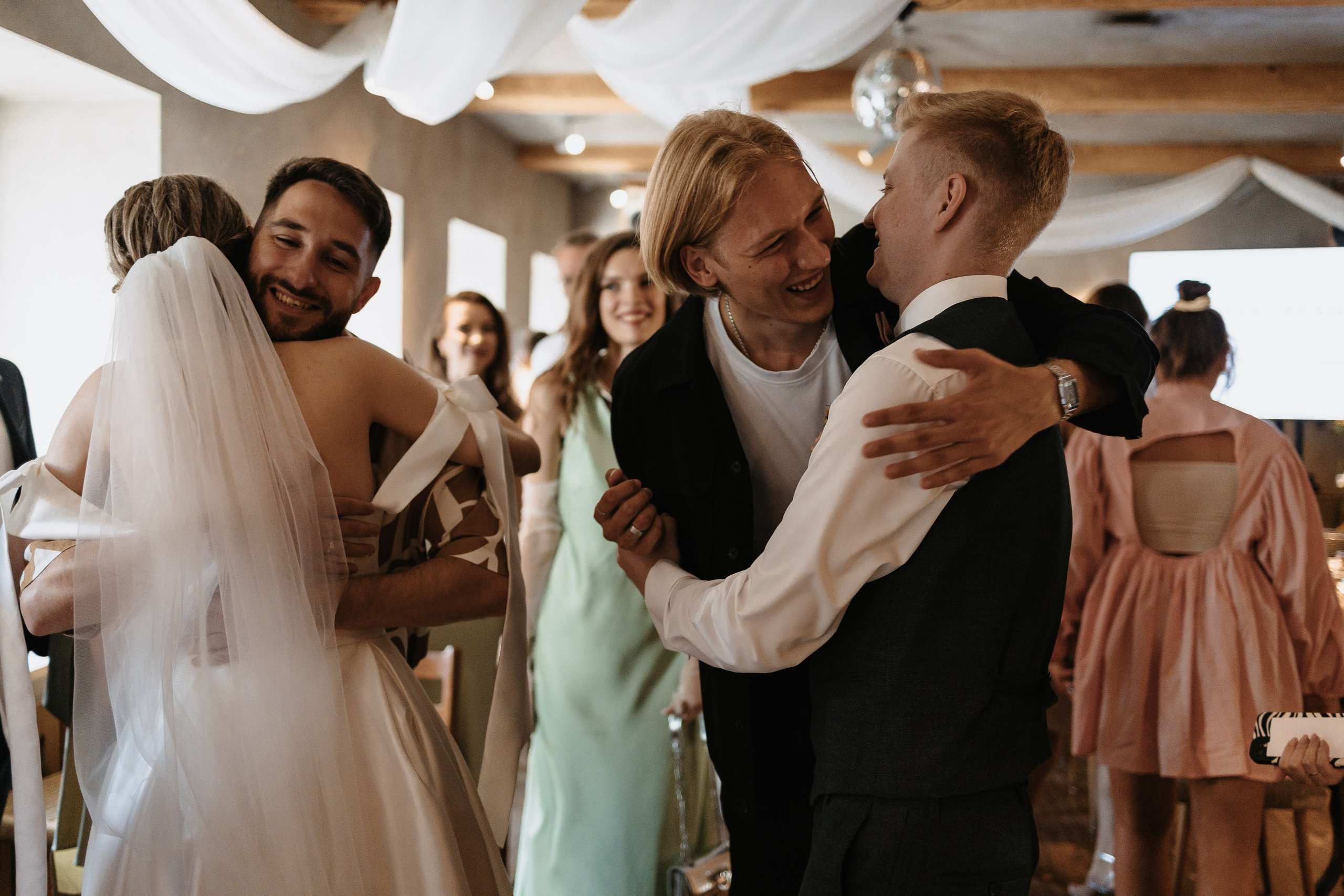 Илья и Ксюша (2024). Свадебный и семейный фотограф в Москве Яна Шувалова