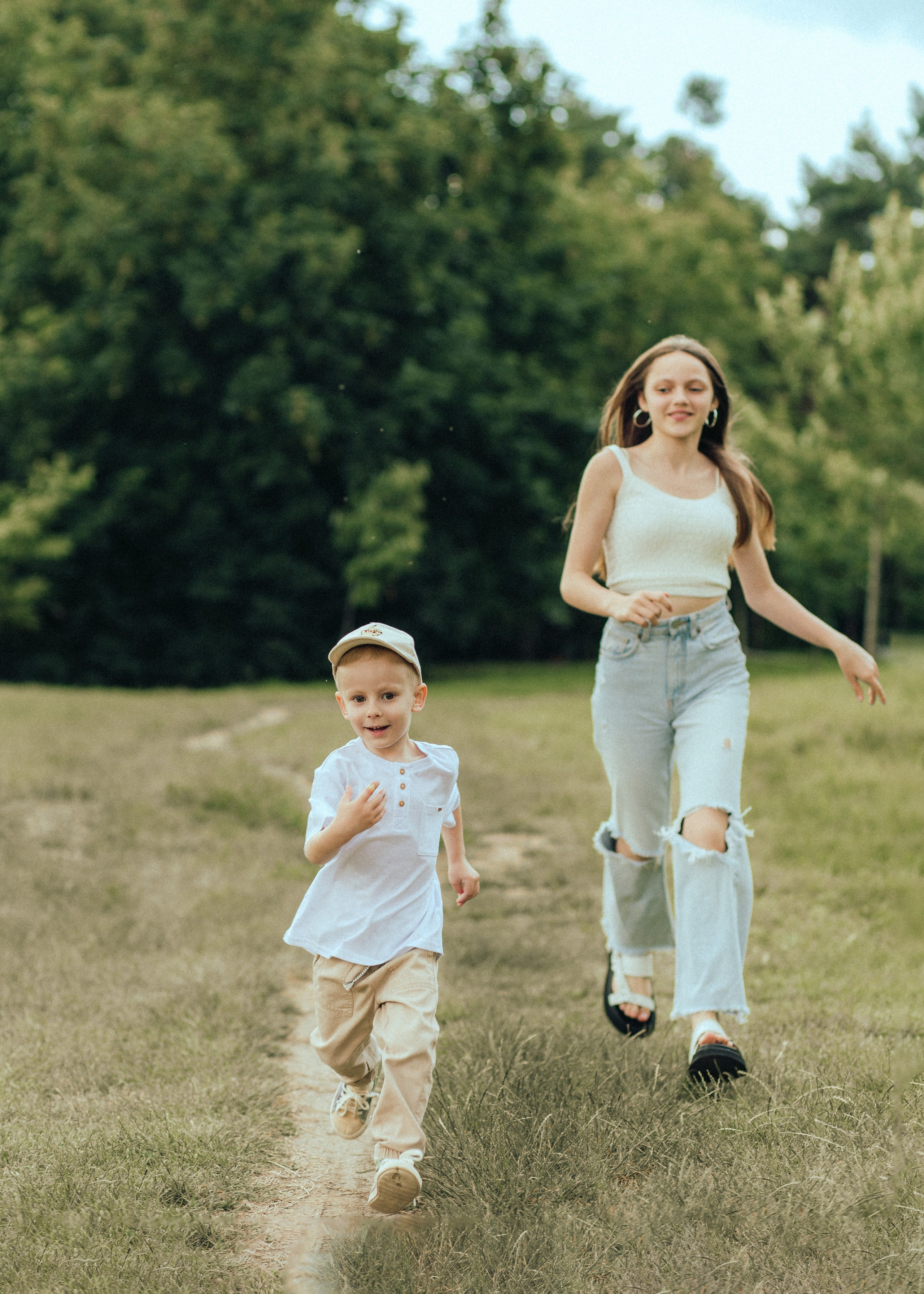 Полина, Сергей, Георгий, Эвелина. Семейный фотограф В Москве Александра Дейкун