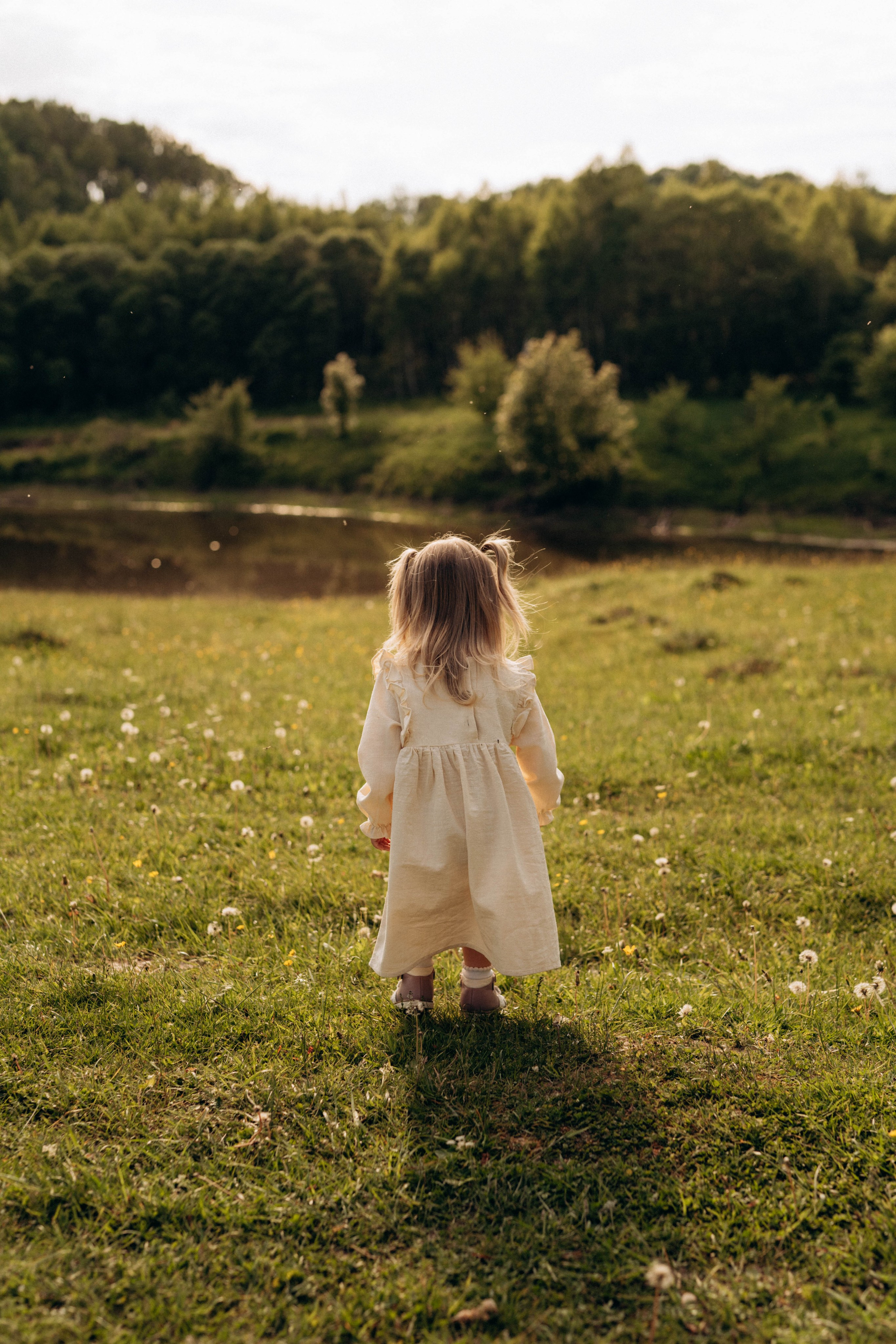 Прогулка Данилы, Алёны и Арины. Свадебный и семейный фотограф в Калуге Анна Киреева