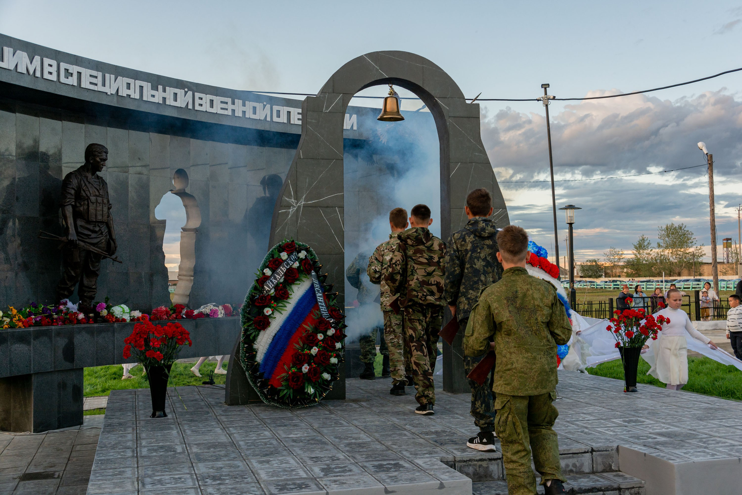 Открытие мемориального комплекса. Фотограф широкого профиля Чита-Цасучей