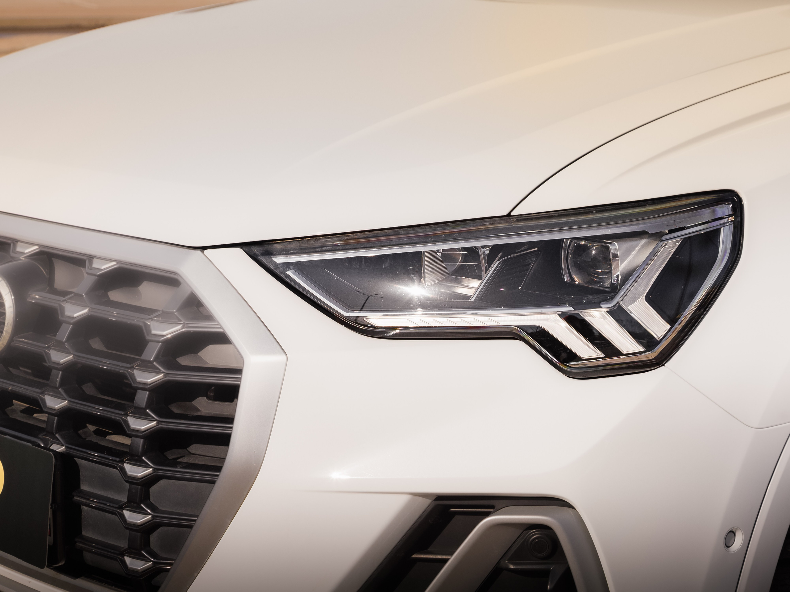 Автомобили