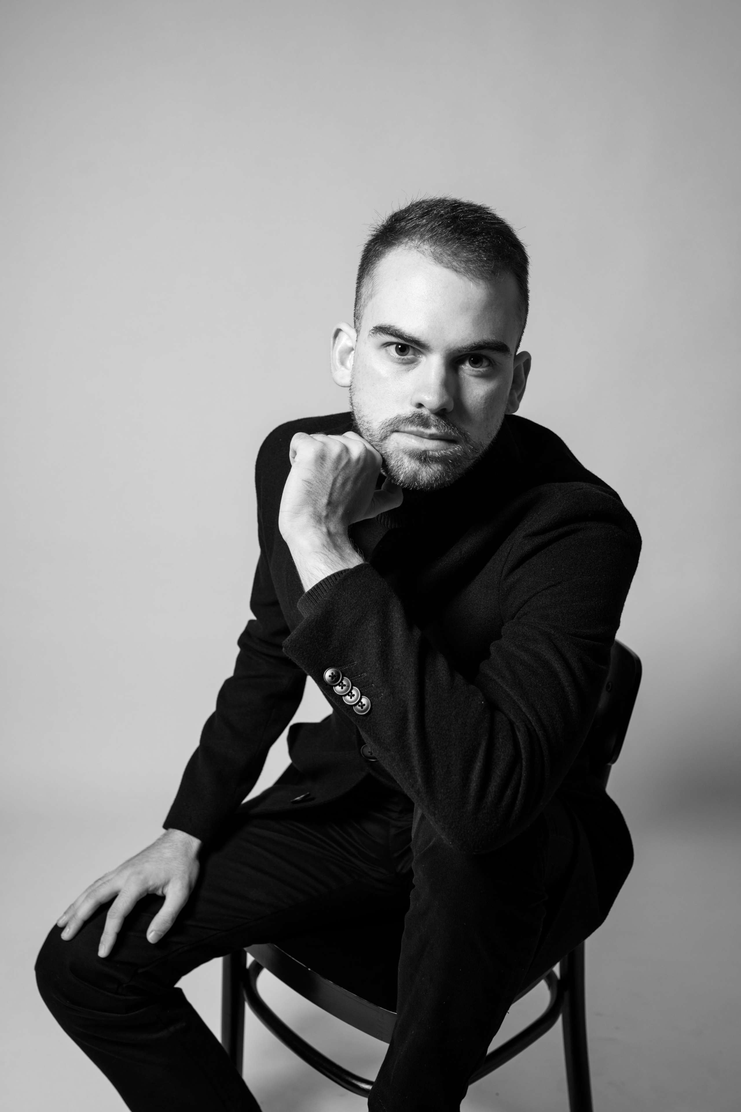 DANIEL. Anastasiia Antoniuk portrait, family and couple photographer, Portugal