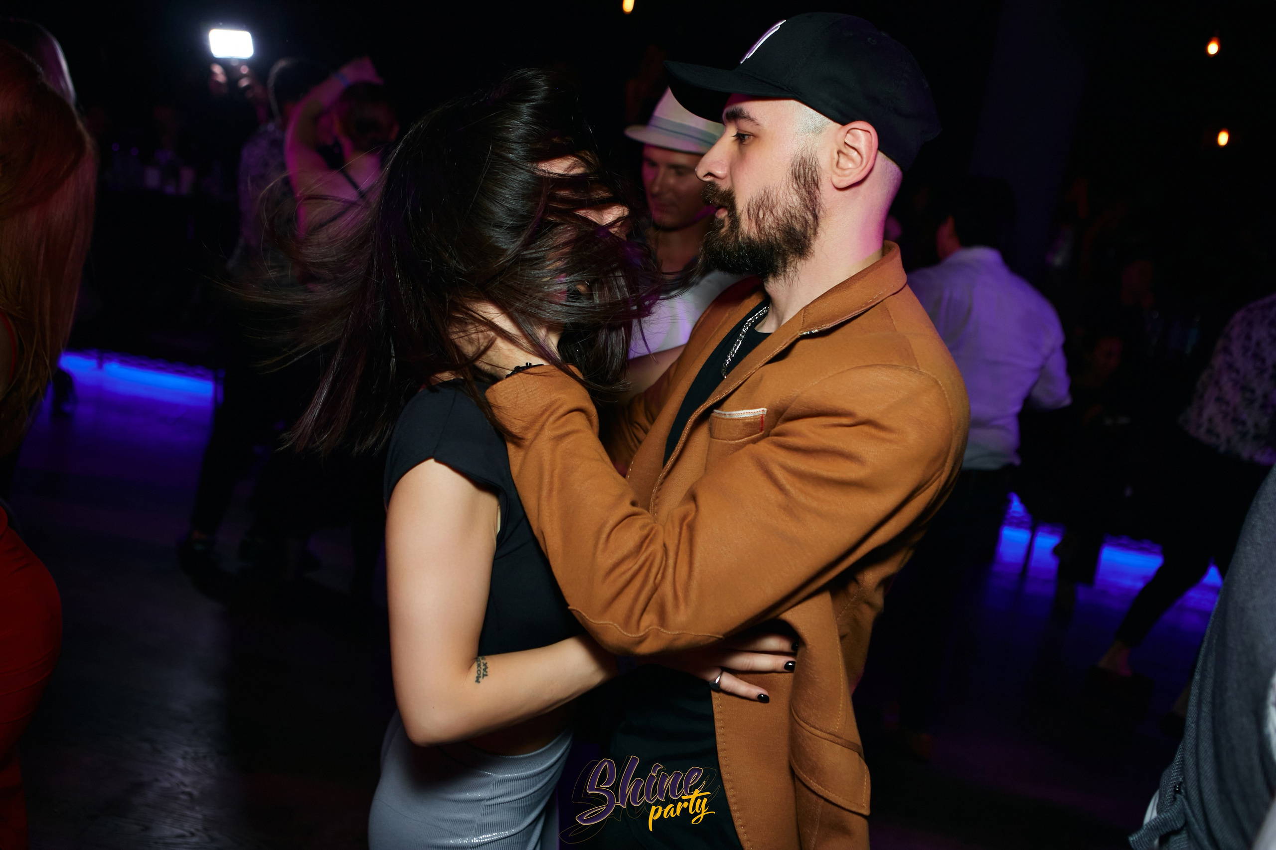 Shine party bachata. Свадебный фотограф