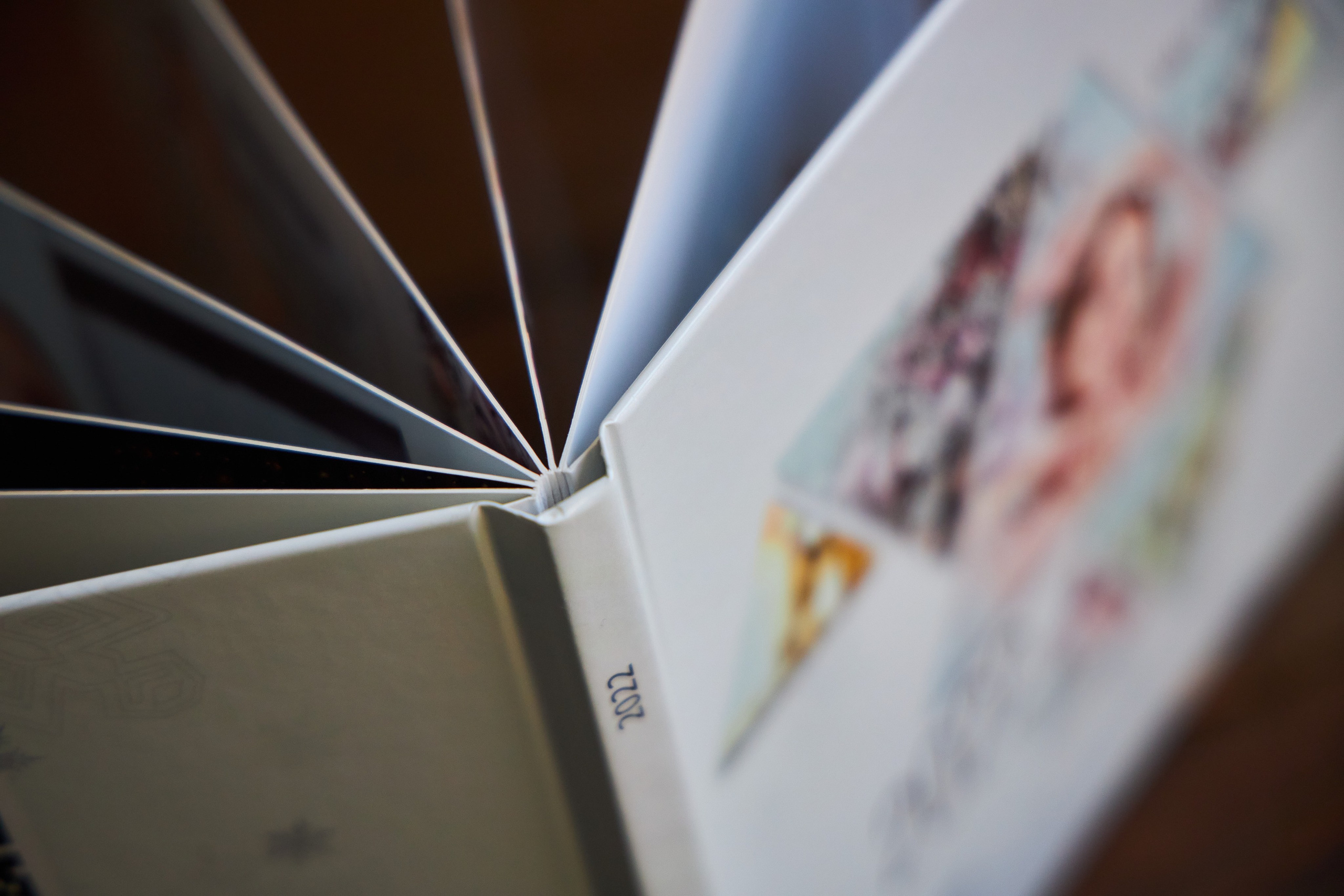 Индивидуальная фотокнига для девушки из дружного класса. Фотохудожник Наталия Кирсанова