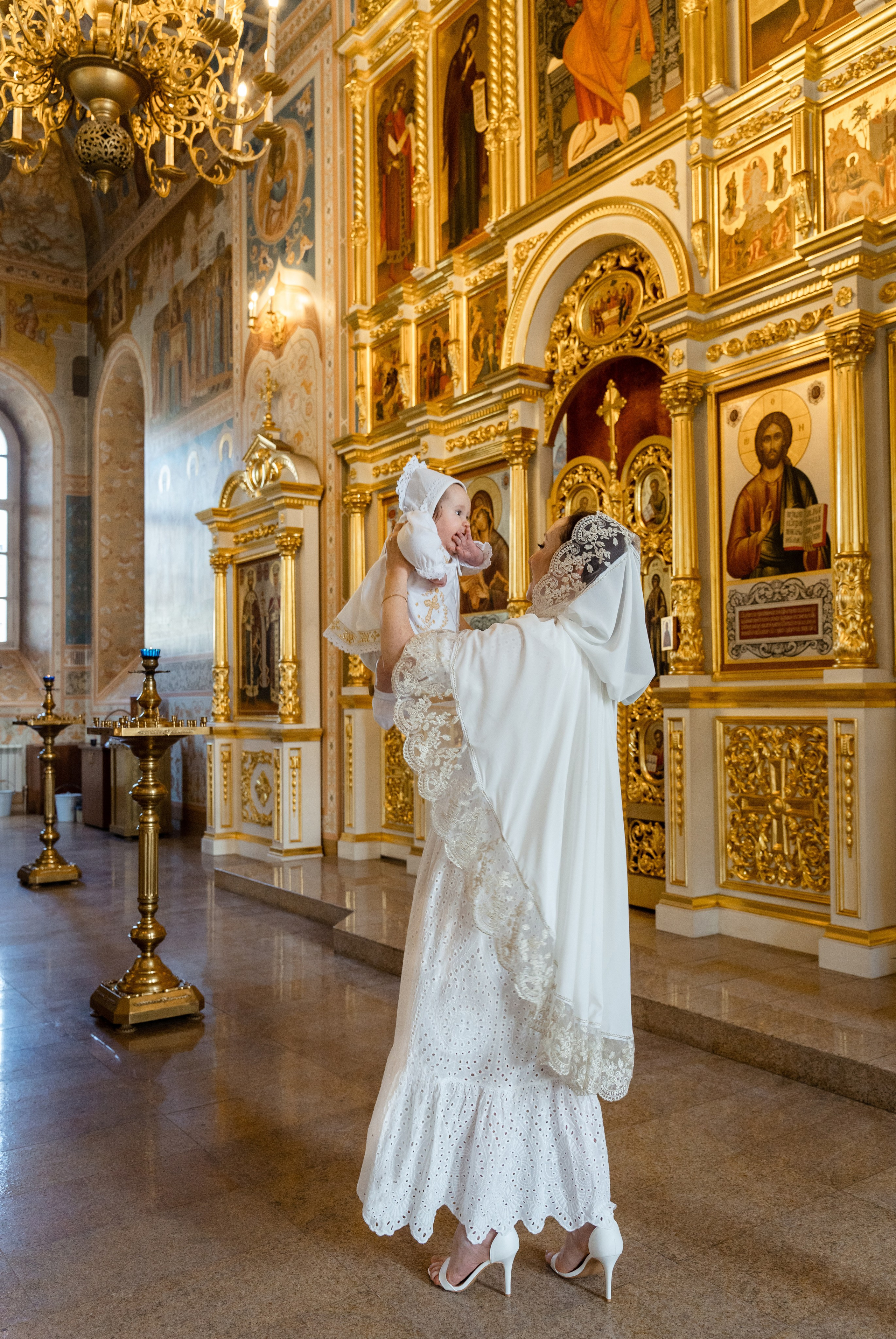 Крещение Есении в Успенском соборе Тульского Кремля. Фотограф на Крещение Тула и Венчание в Туле, детский и семейный фотограф