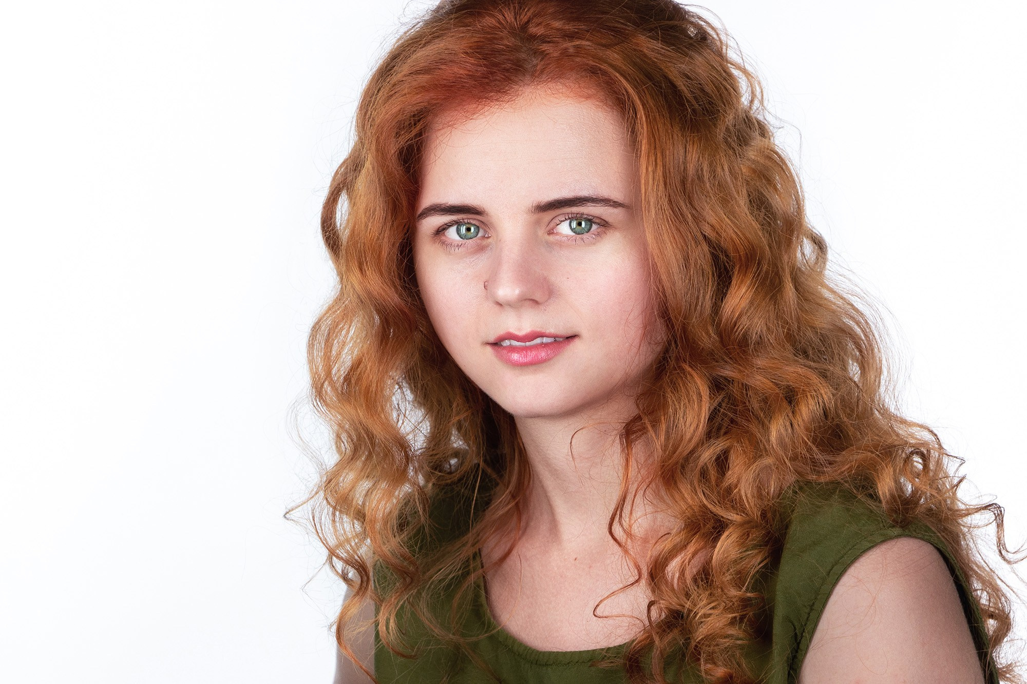 Ассоциированный фотограф. Бизнес-портрет | Хедшот-фотограф | Студия делового портрета в Москве