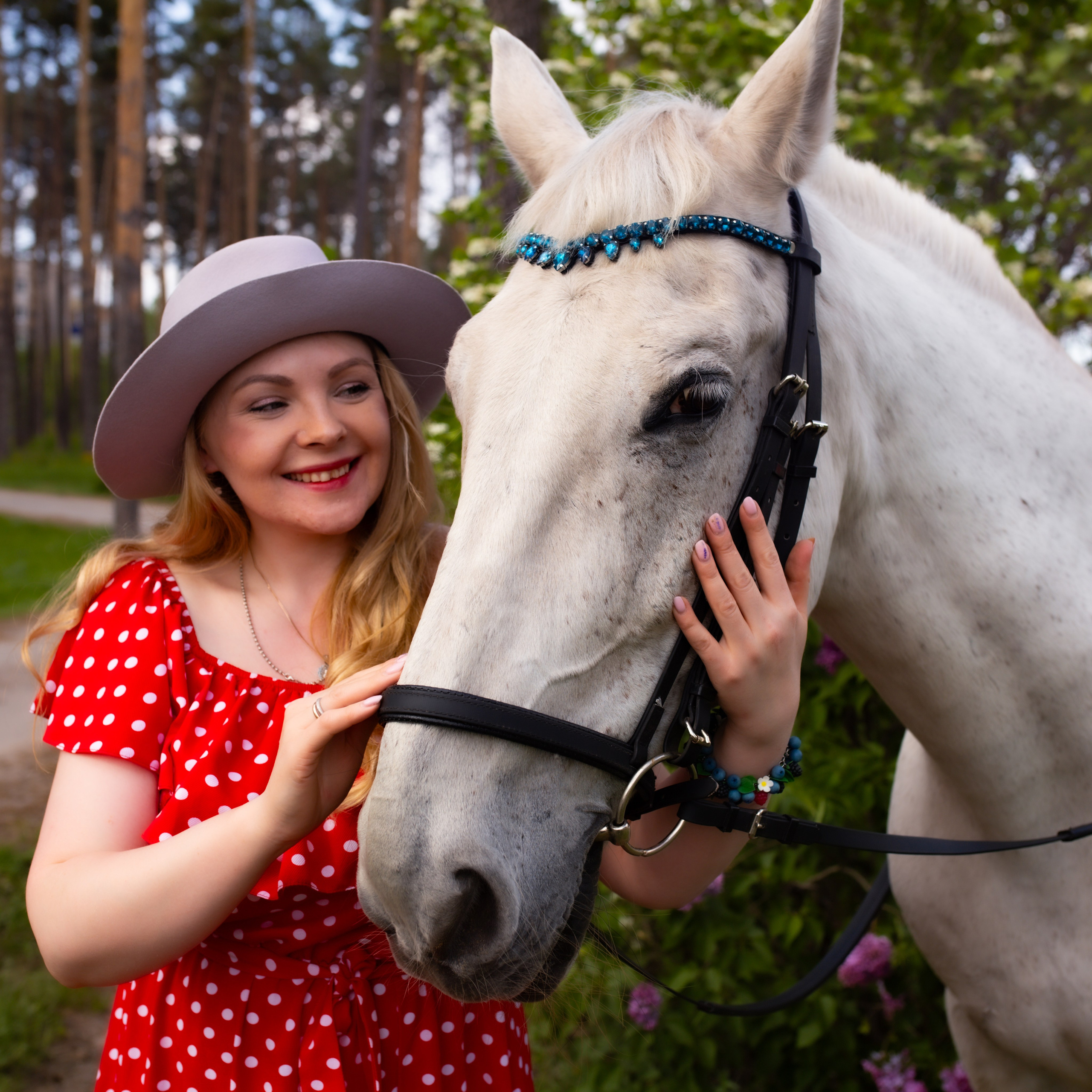 Конные прогулки с фотосессией Липецк. Свадебный и семейный фотограф Виолетта в Липецке