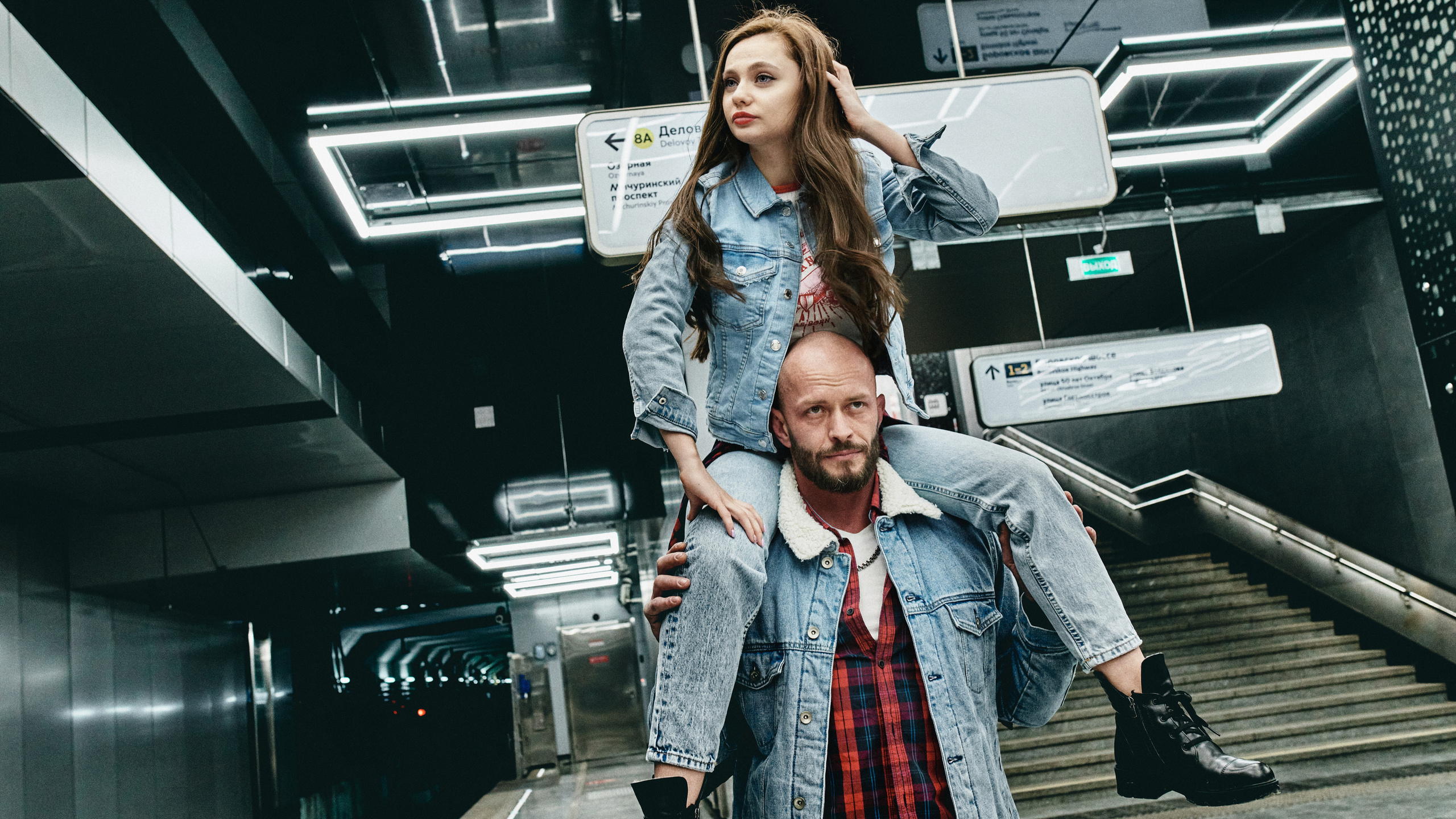 Метро Life style 2021. Zubkov Jan Hochzeitsfotograf Deutschland