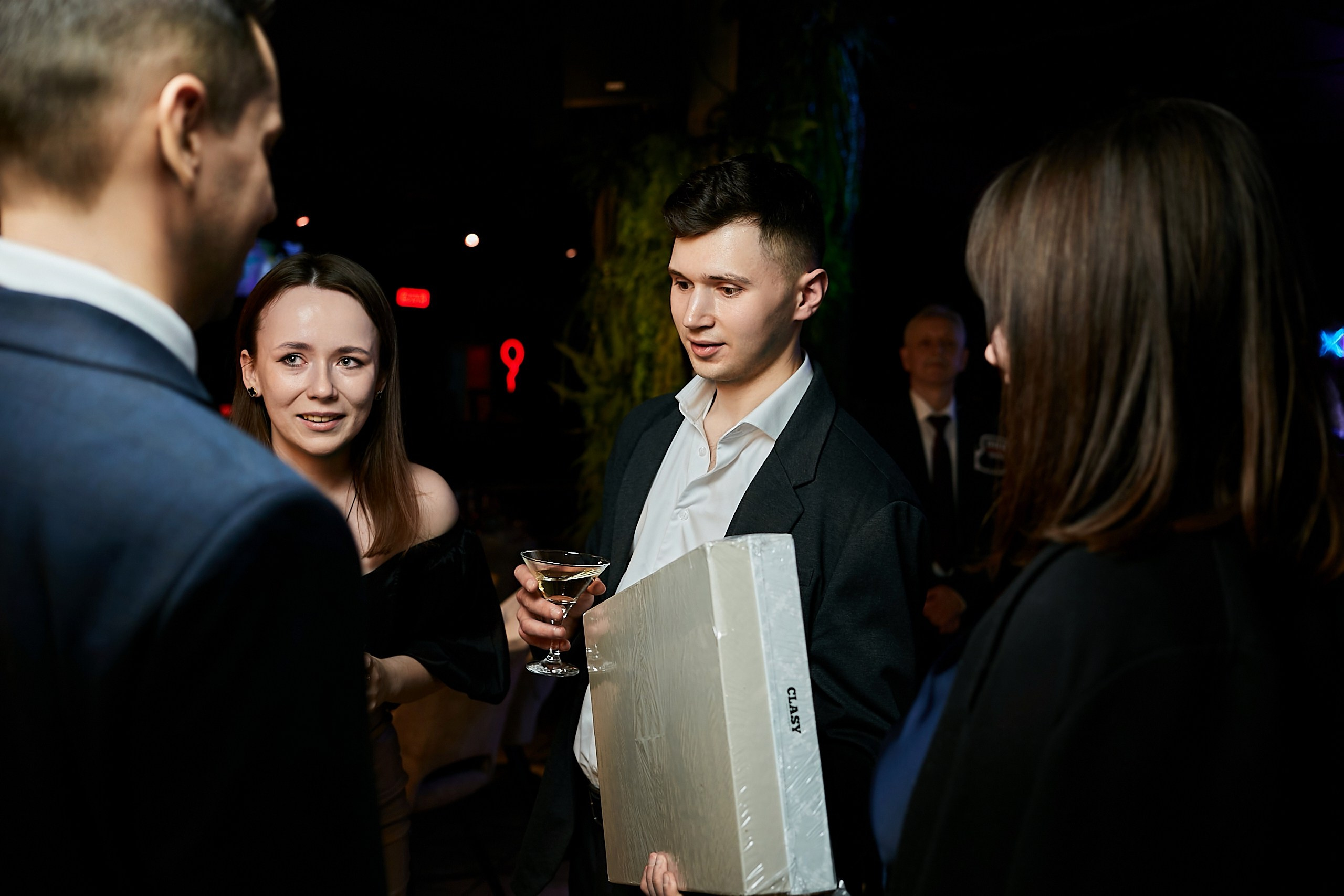 Антон & Гульназ. Фотограф и Видеограф в Москве. Олег Корушев