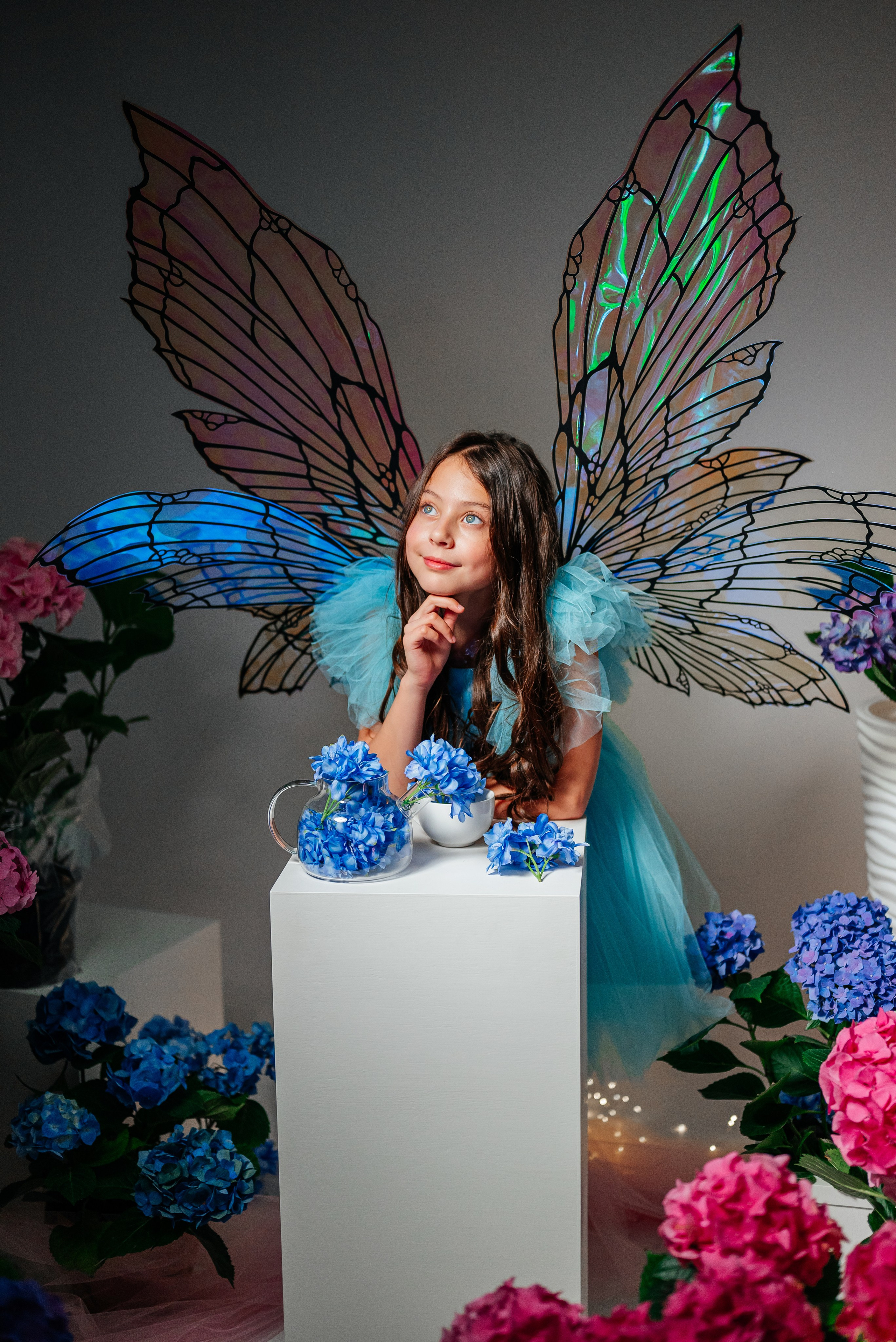 Вероника и гортензии. Семейный фотограф в Краснодаре