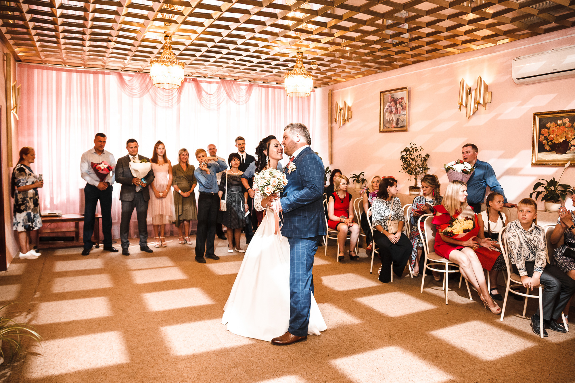 Свадебный фотограф Нижний Новгород. Свадебный и контент фотограф в Нижнем Новгороде Владимир Пресняков