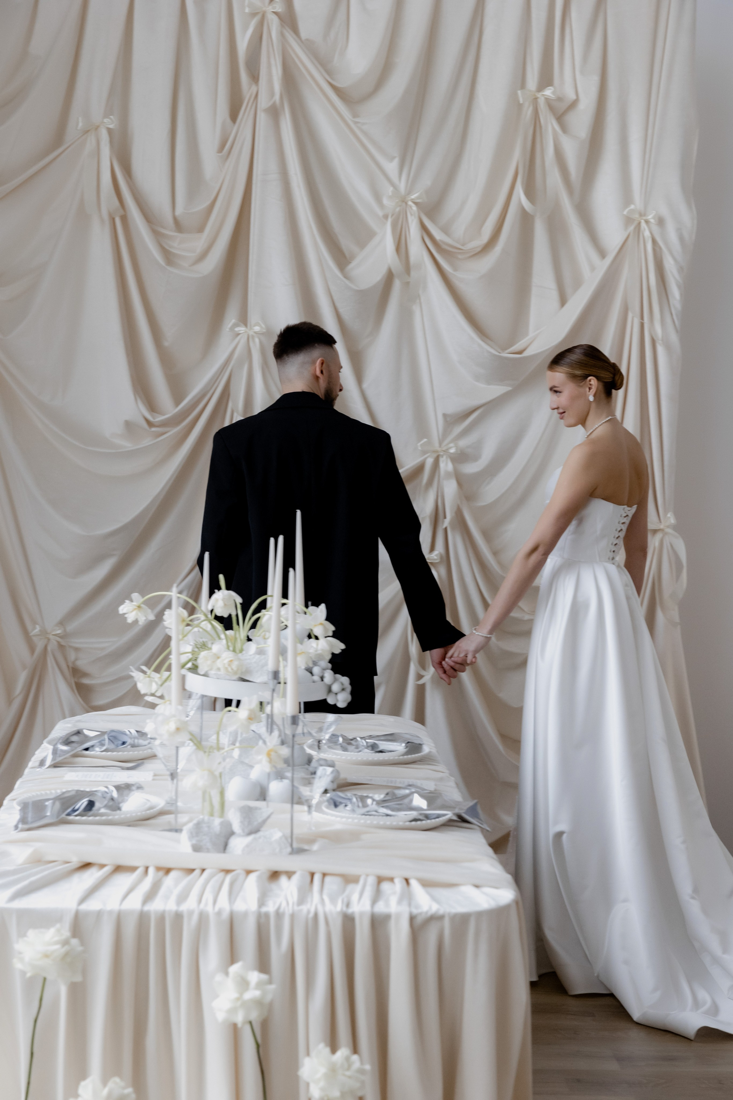 Общие сборы и съёмка love story. Свадебный фотограф Калининград