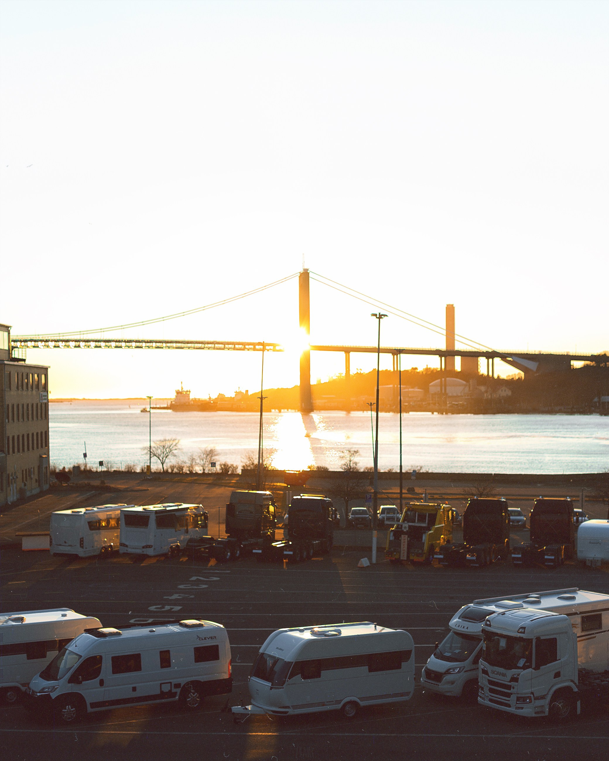 C i t i e s. Your photographer