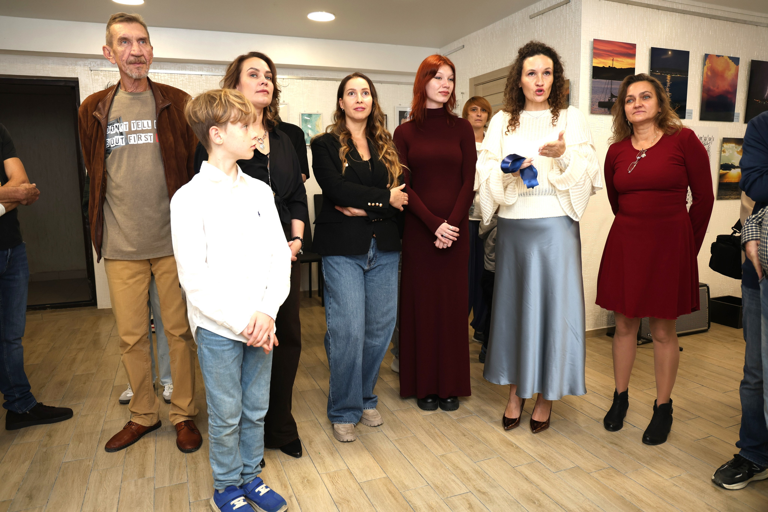 Открытие выставки в АРТ-пространстве Ники Сухаревой «Чёрное море». Фотограф в Геленджике Нина Небесная