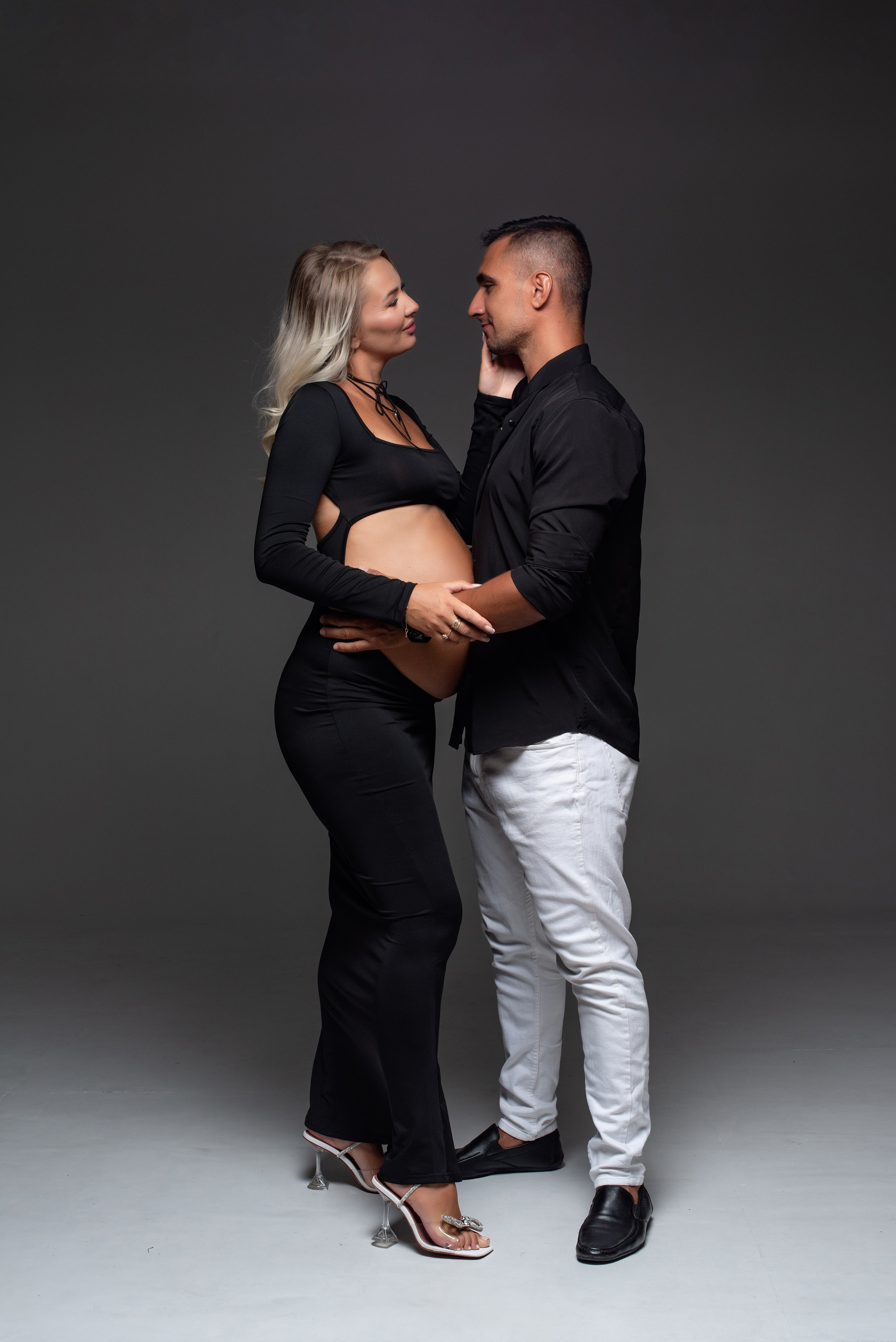 Ирина Картавченкова Беременность. Фотограф Татьяна Иванчикова