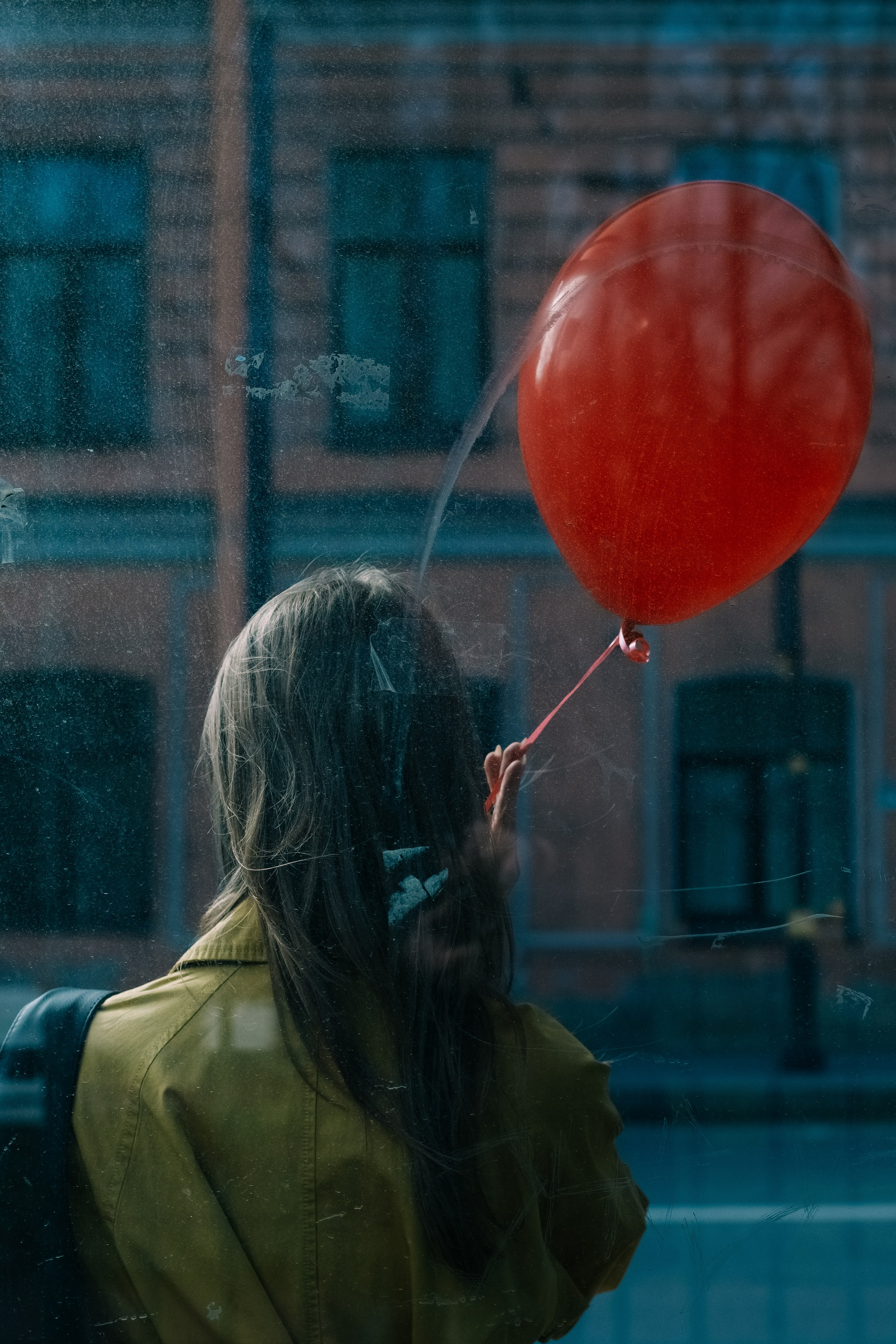 Реквием по Пенивайзу. Портретный и уличный фотограф в Санкт-Петербурге Сергей Кутьин