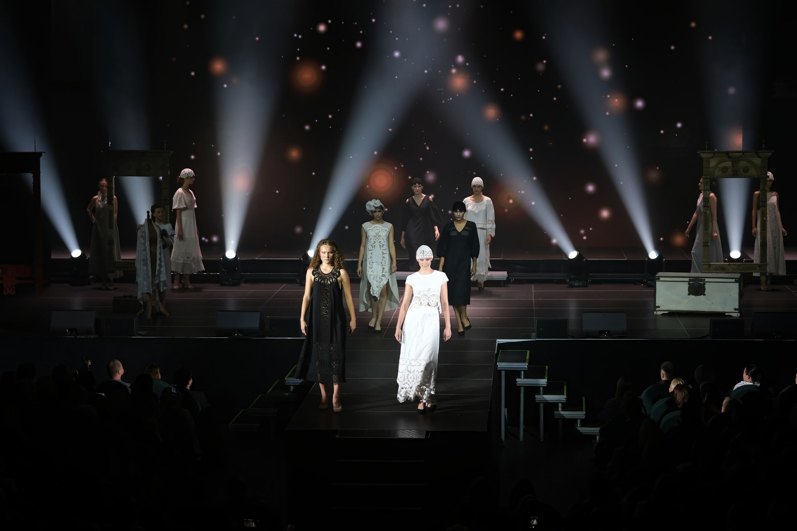 Подиумный спектакль «Стиль Надежды». Добро пожаловать в студию «Цифровой скульптор»  где искусство встречается с технологиями!