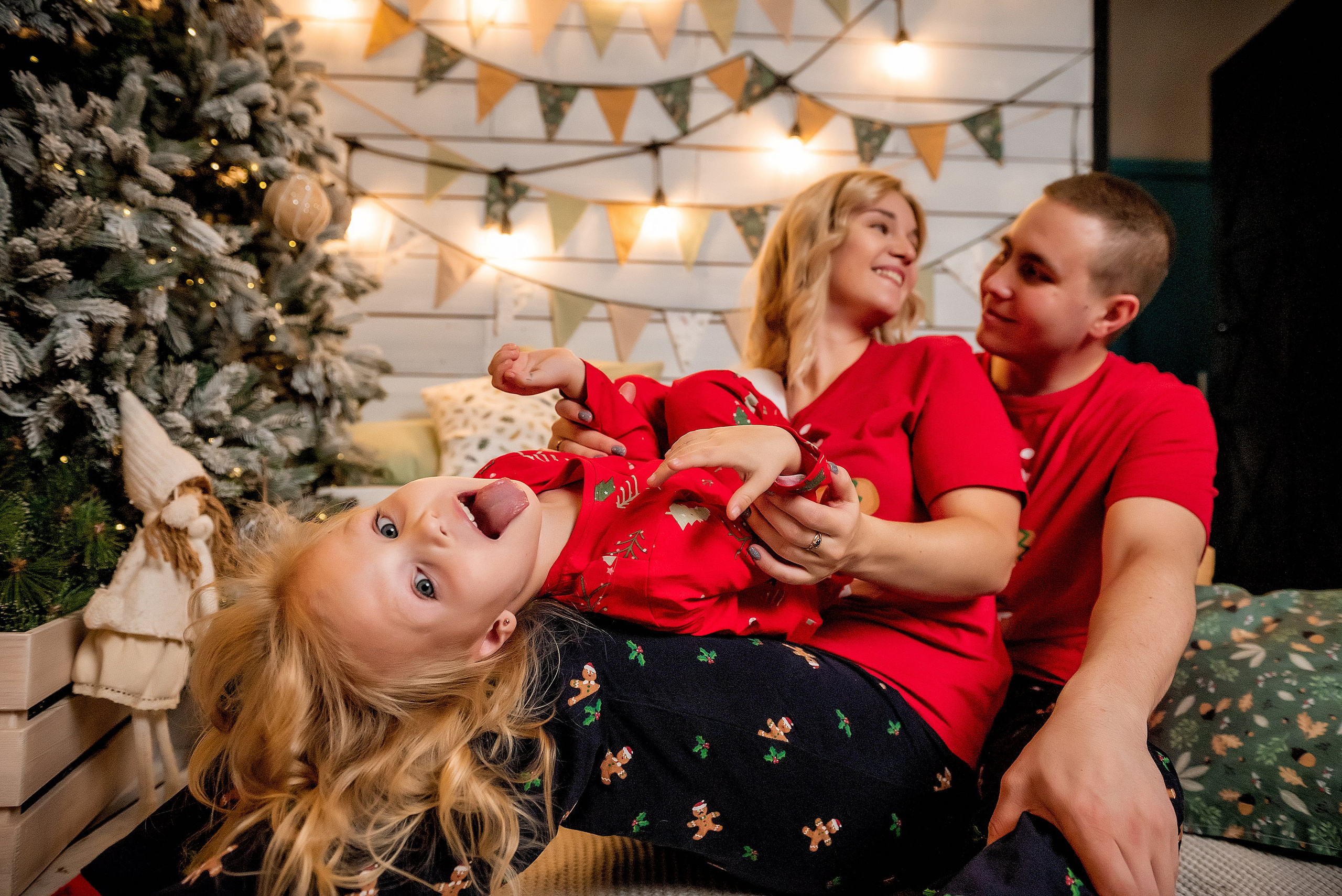 Портфолио фотографа: Новогодние фотосессии — Идеи, примеры и вдохновение для ваших праздничных кадров