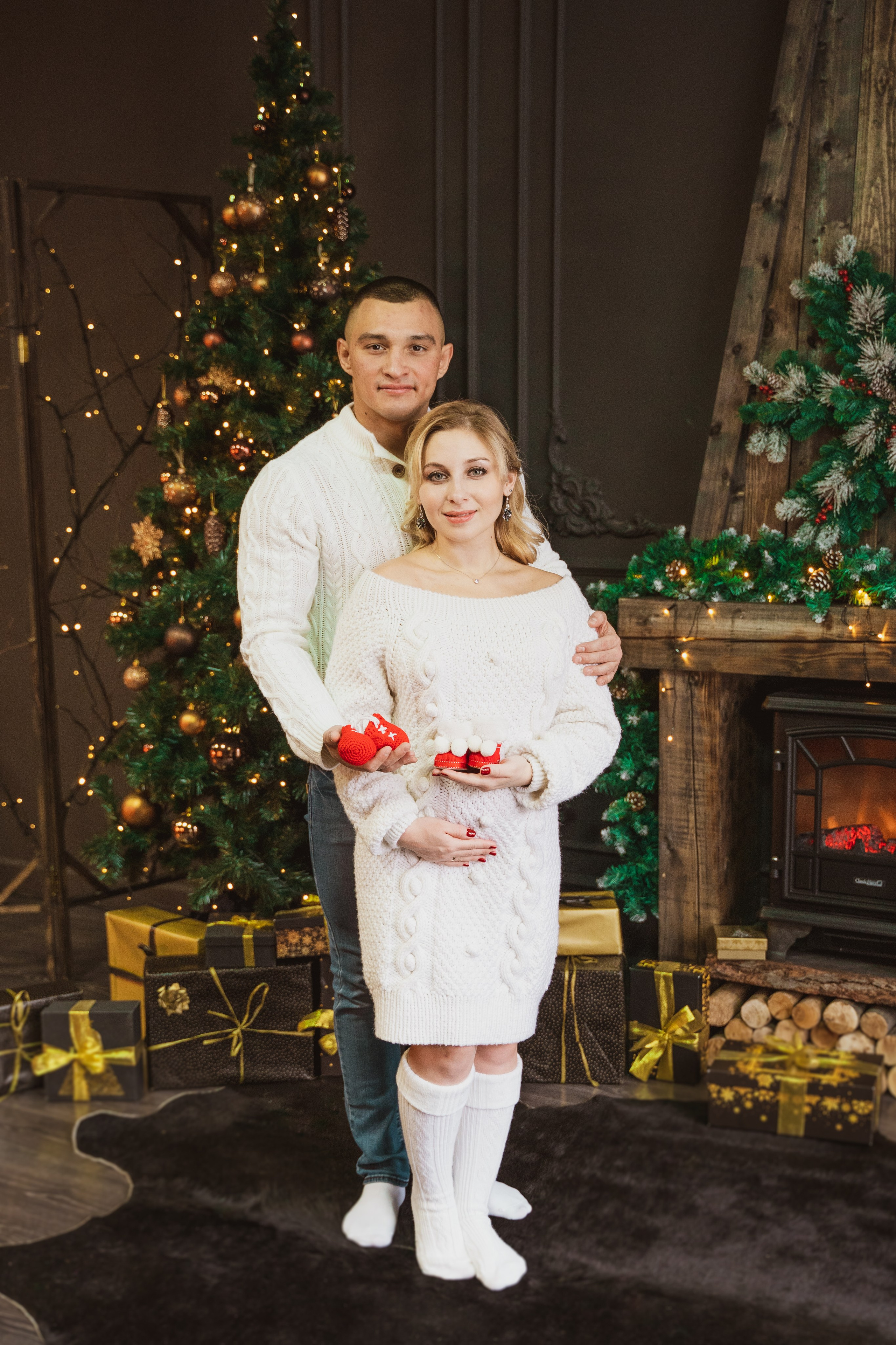 Новогодняя фотосессия беременности в студии. Анна и Кирилл. Свадебный и репортажный фотограф в Уфе| Осетрова Ольга