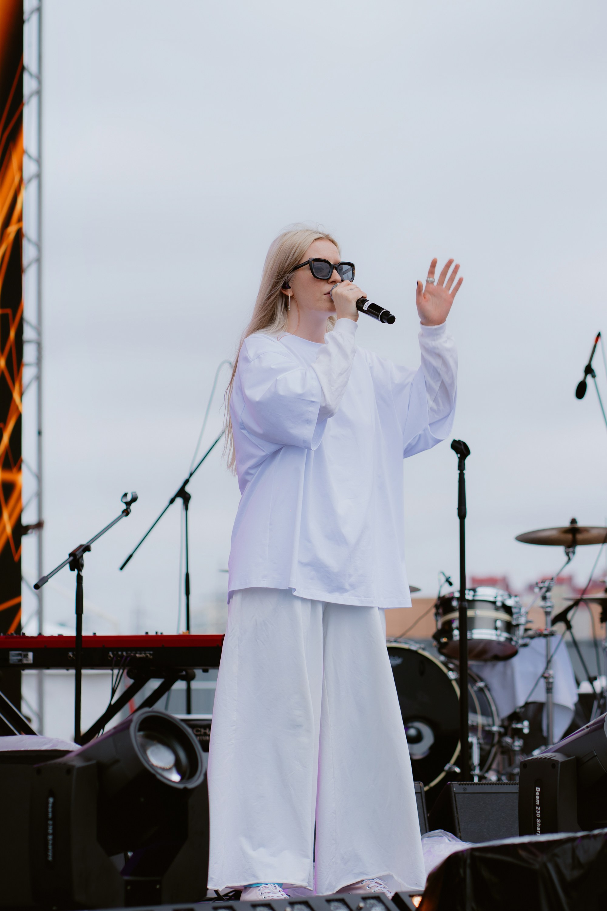 Dvor mega music festival. Photographer — ERASTOV