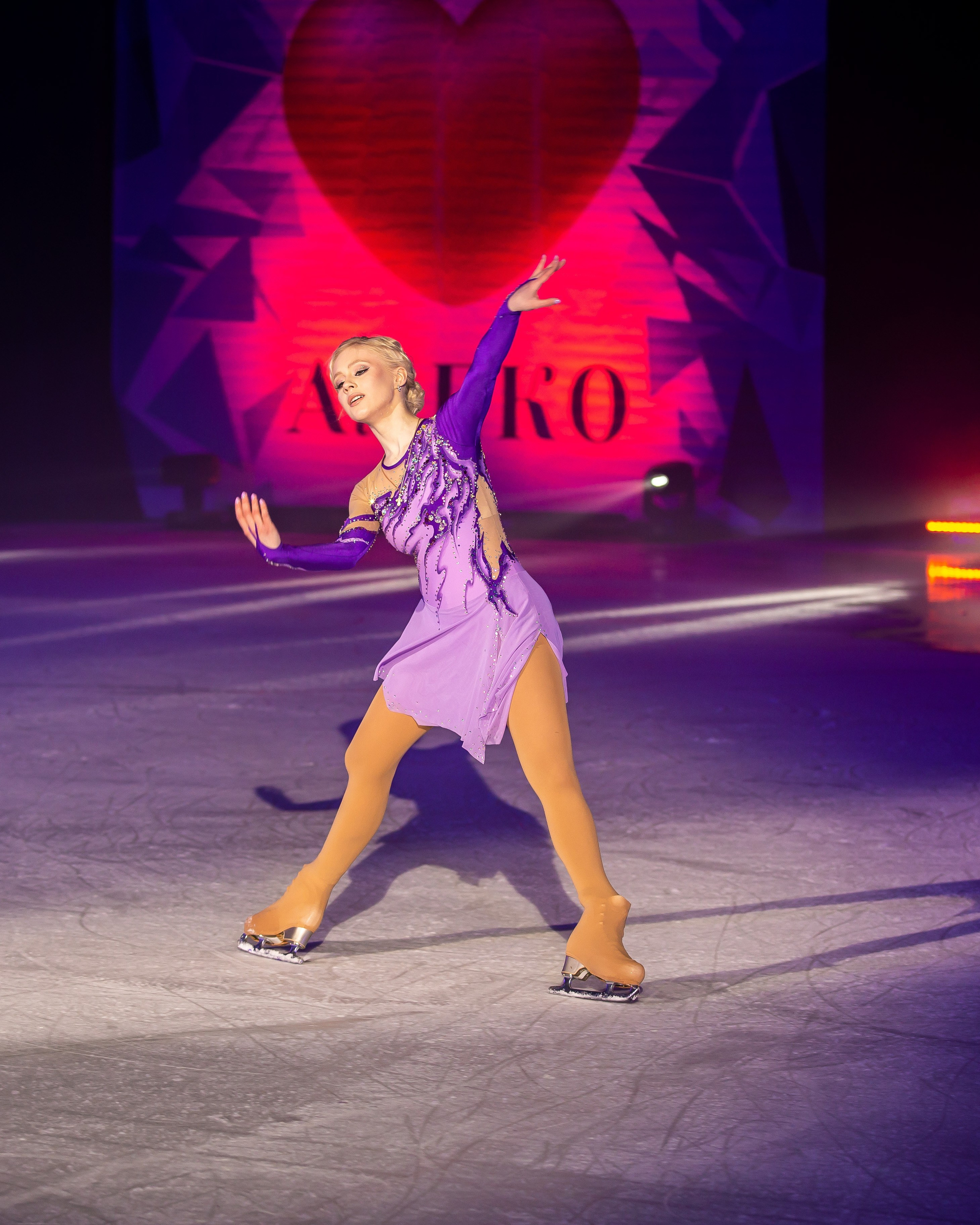 Отчетный концерт. Детский театр на льду «АЛЕКО» 47 сезон. Май 2024 г. Репортажный фотограф в Москве