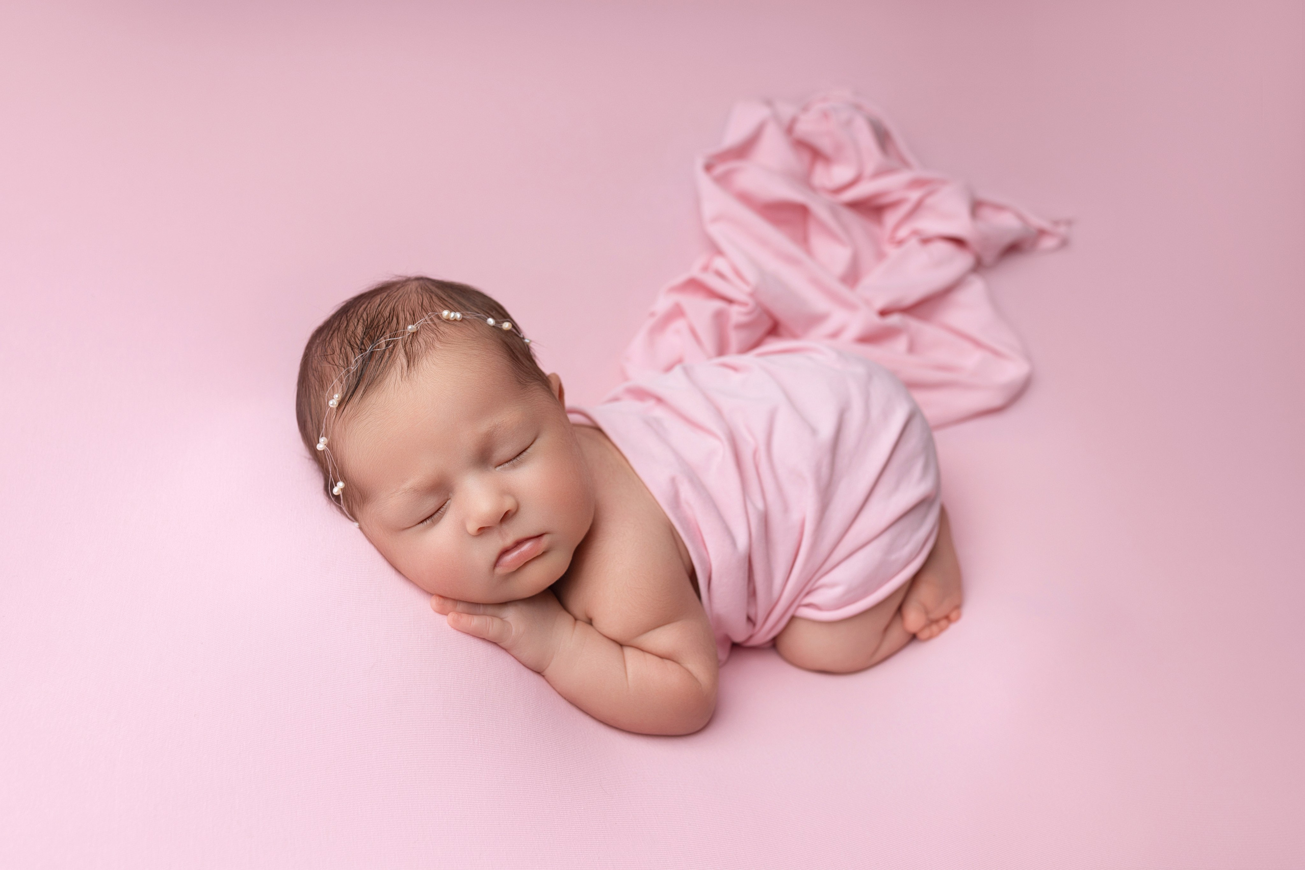 Newborn девочки. Фотограф новорожденных Модяева Ирина