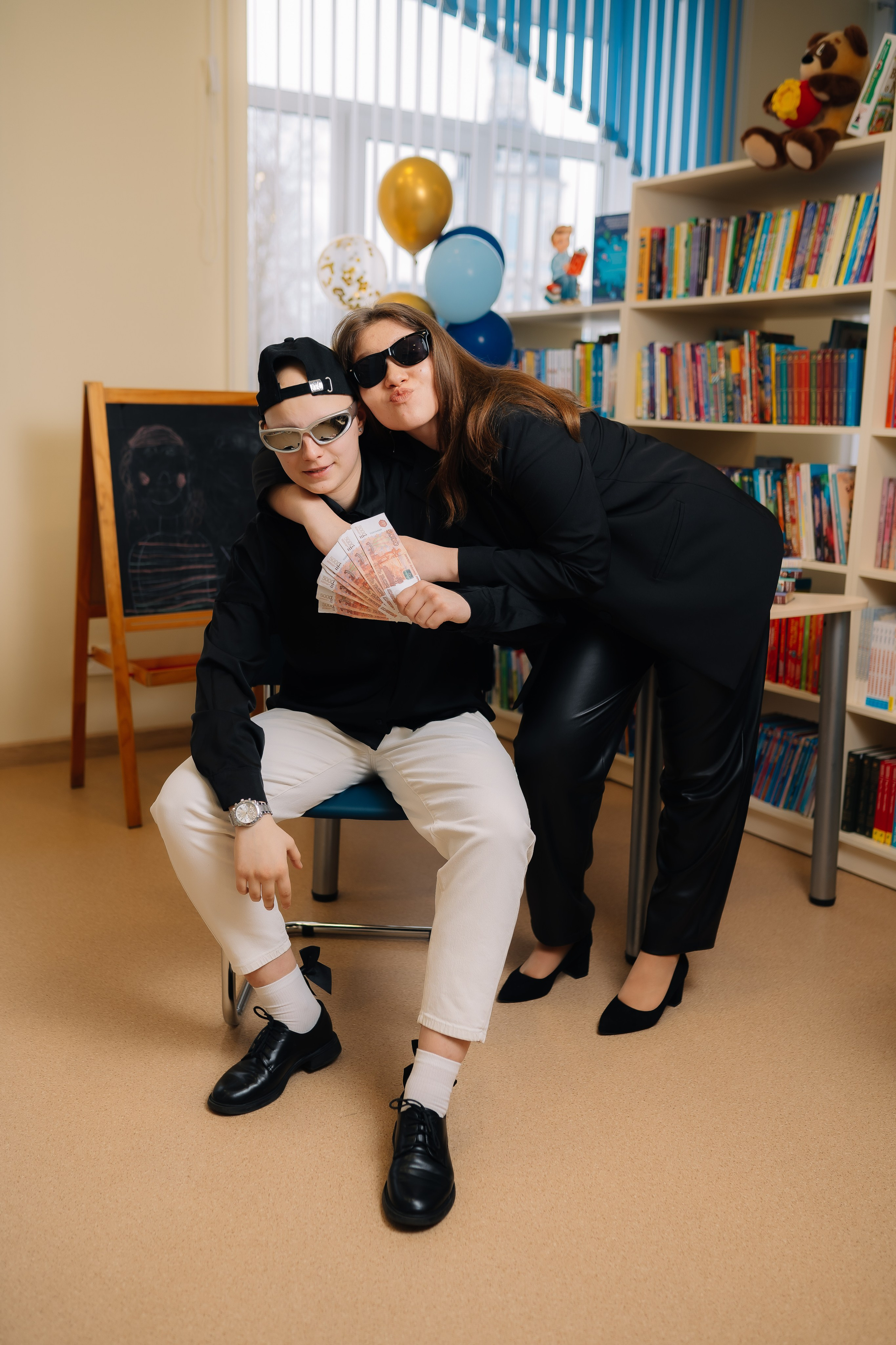 9 класс 1 школа. Фотограф Торопец Кристина Абрамова Kanwellia photography