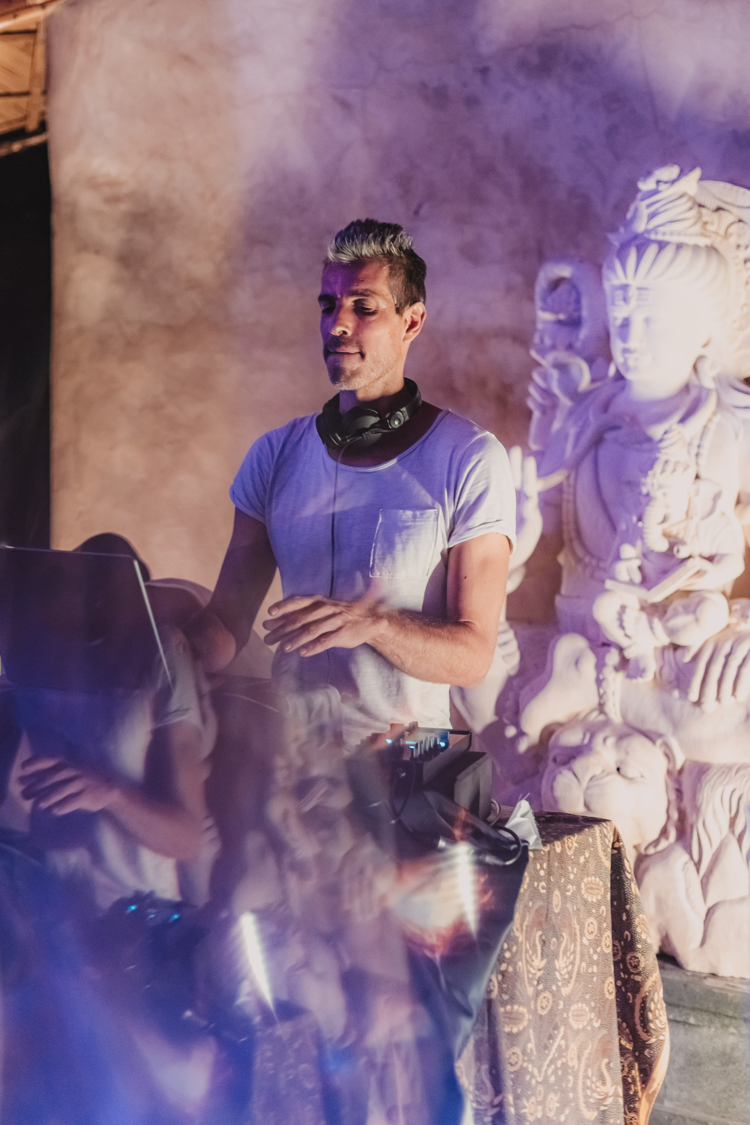 Bhakti Bliss kirtan at Alchemy. Mariam Bagdasaryan