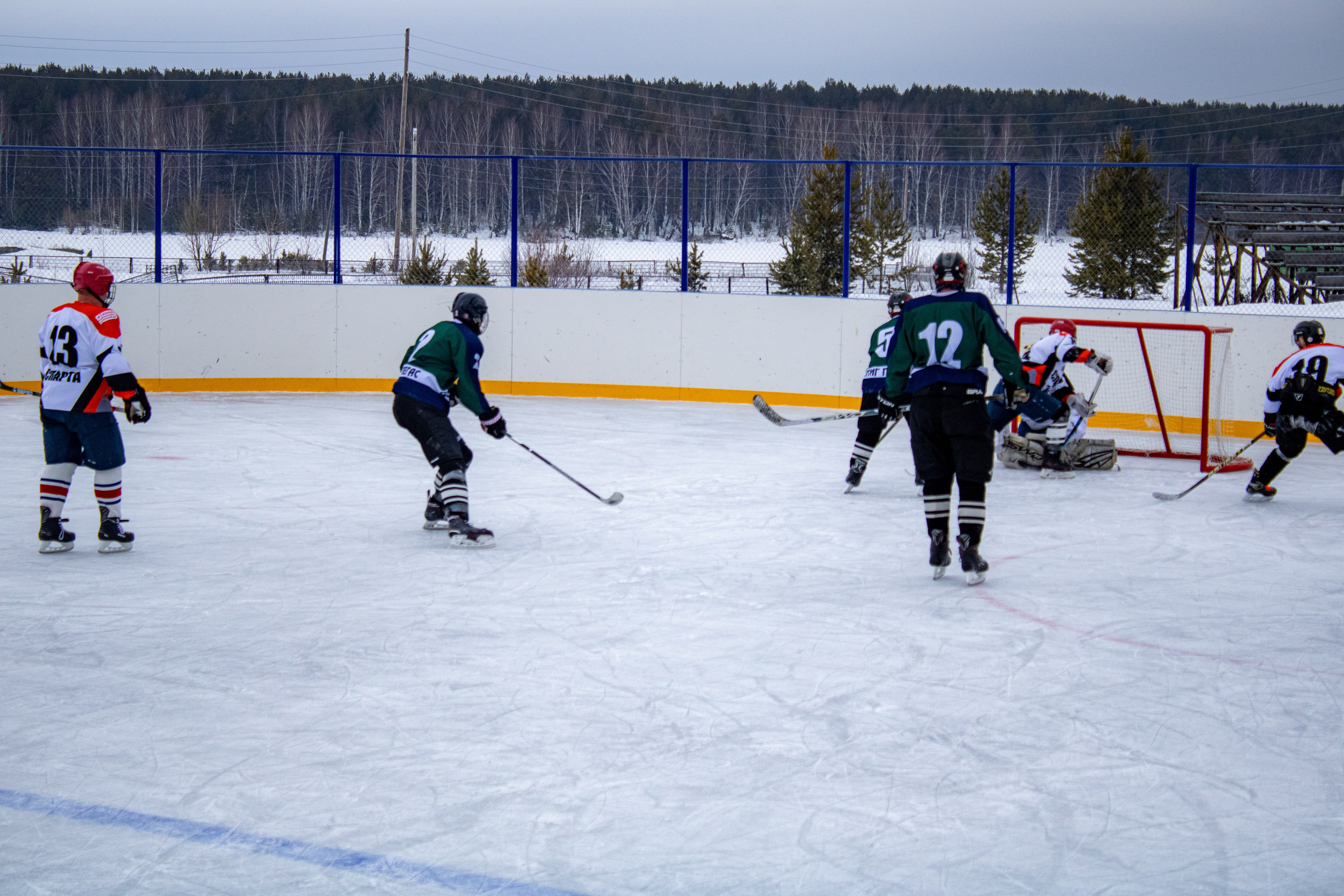 Хоккей г.п Атиг-г.Нижние Серги