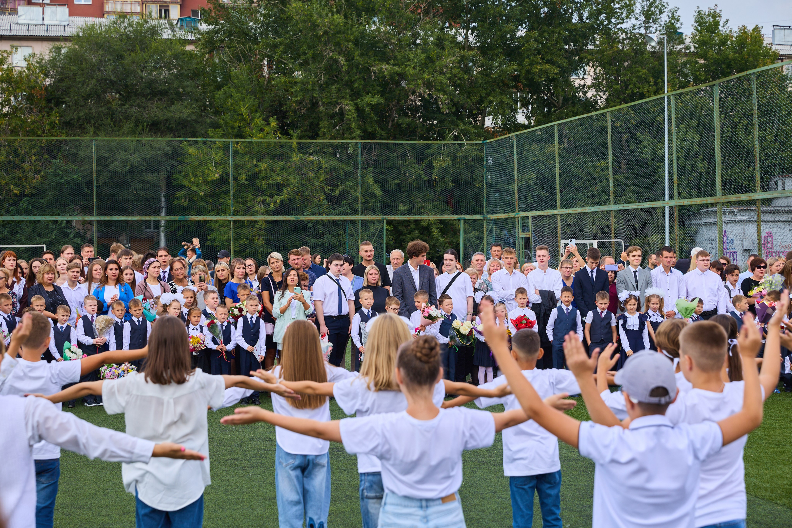 День знаний. Праздничная линейка