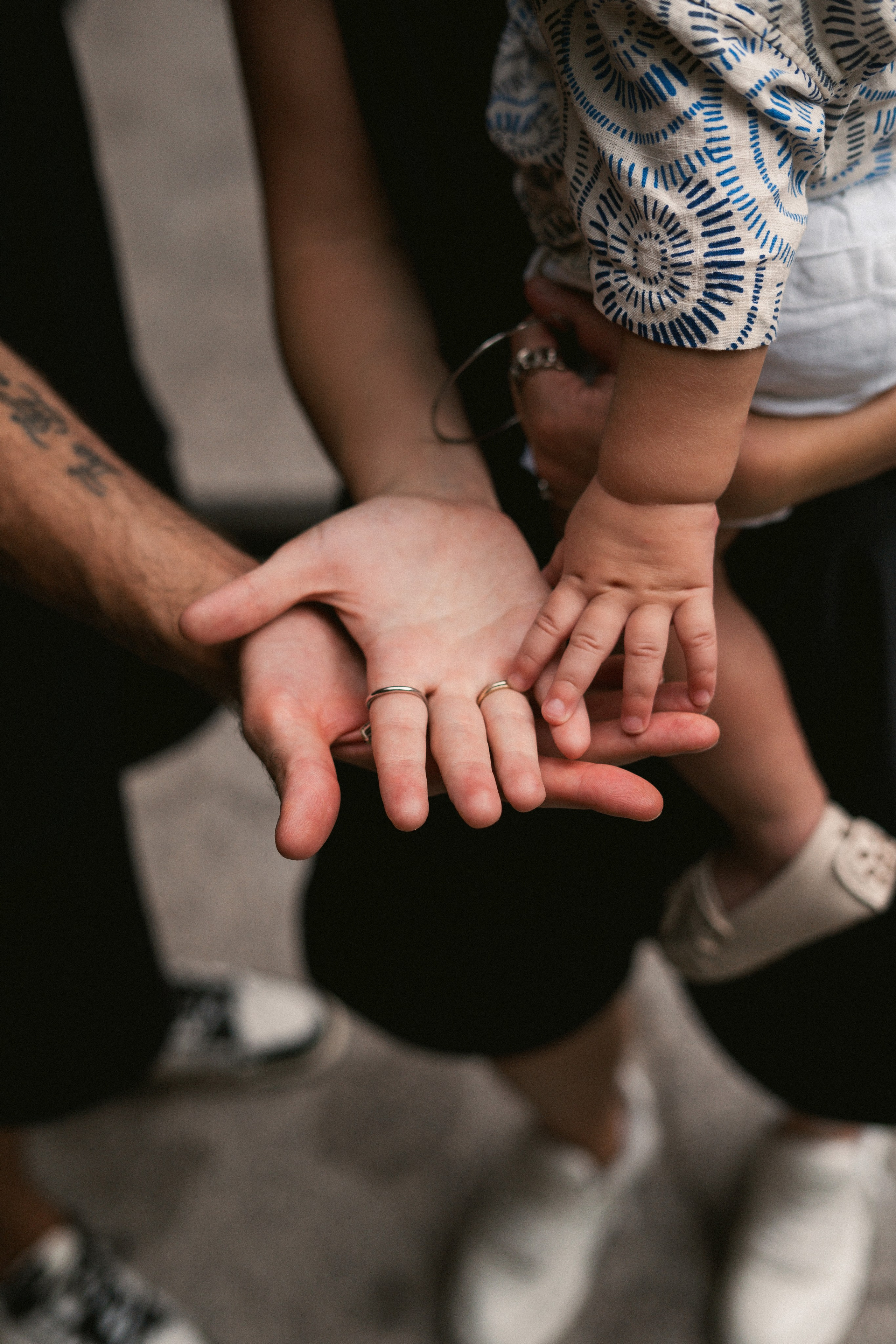 Семейная фотосъёмка на Пхукете – тепло, искренность и любовь вашей семьи на фотографиях. Ян Долматов — фотограф, видеограф и продюсер на Пхукете, Таиланд