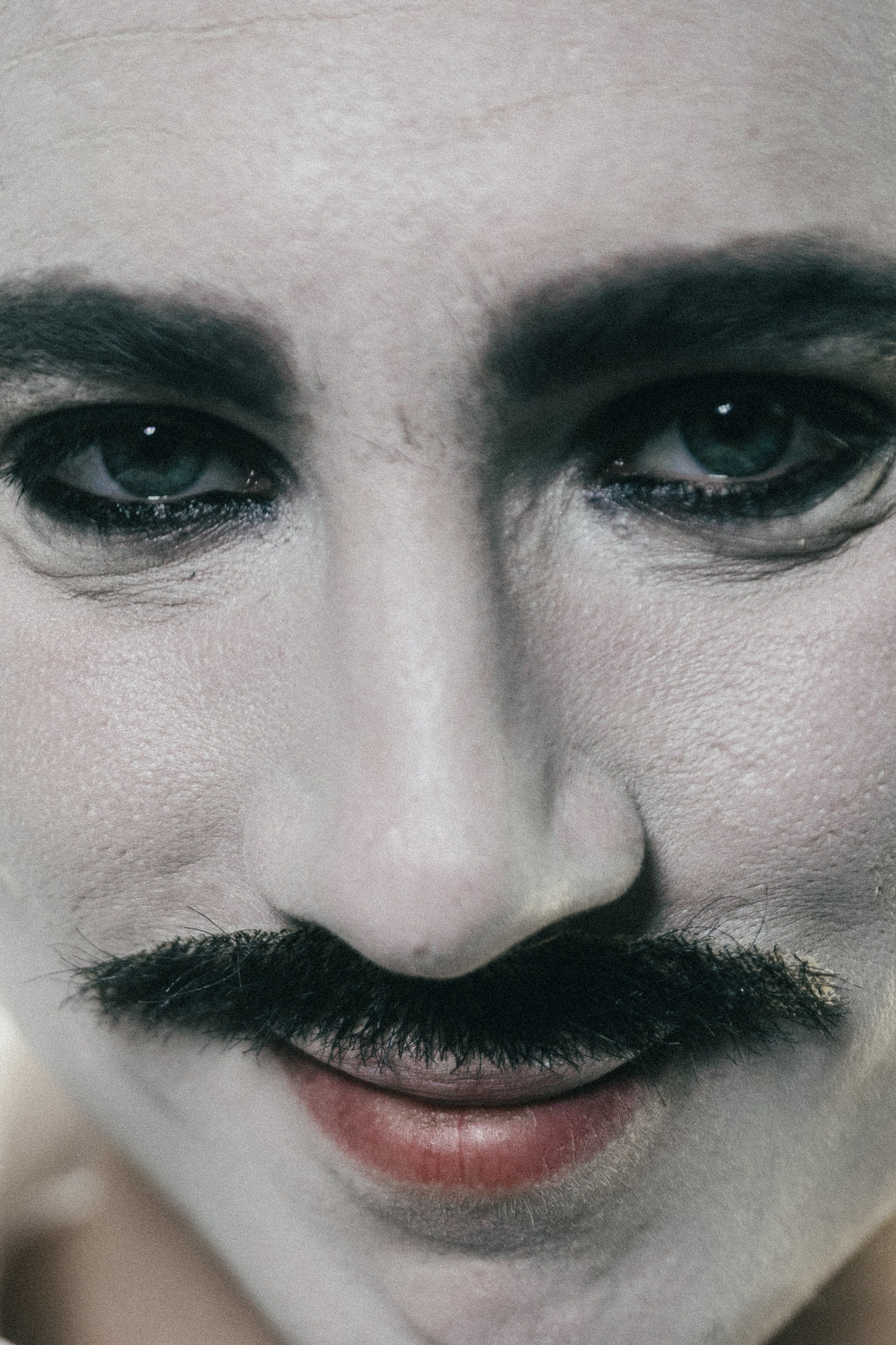 Влад. LEVORIGINAL