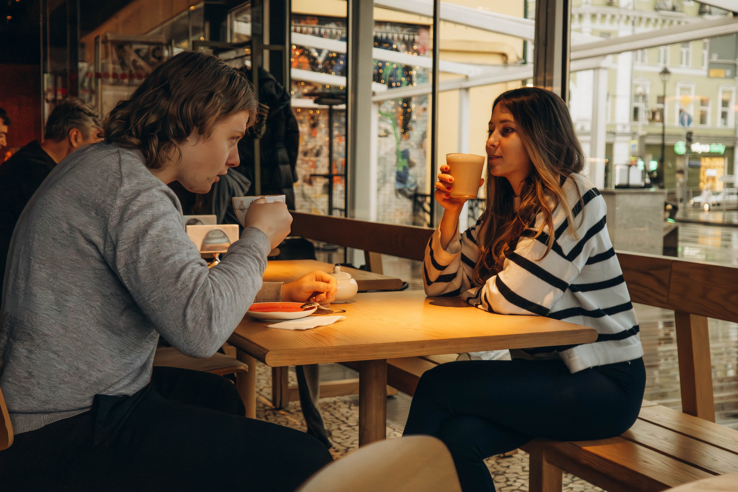 Саша и Максим. Чистые пруды. Фотограф Москва Валерия Веденина