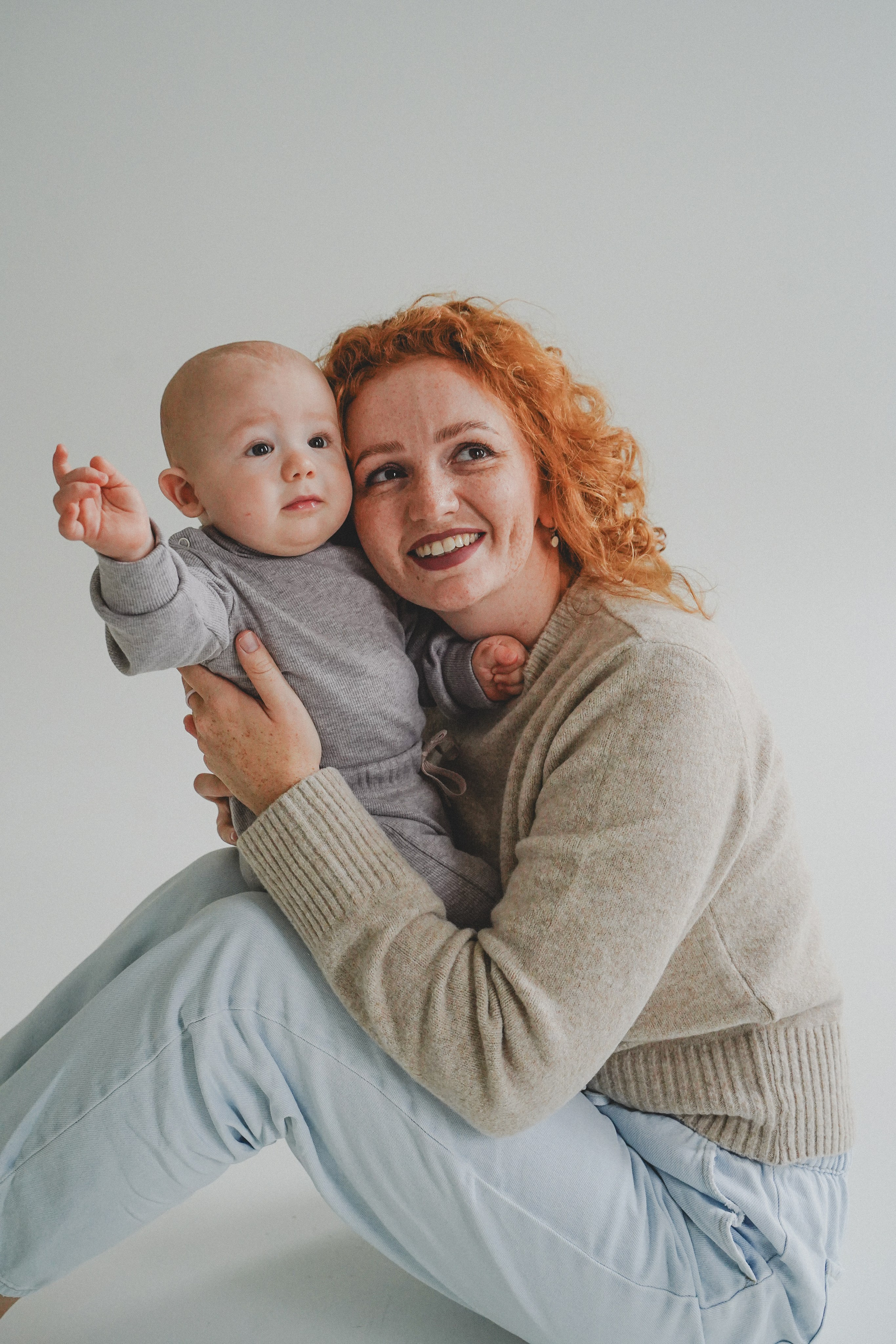 Семейная фотосессия в студии. Семейный и женский фотограф в Краснодаре Анастасия Приймак