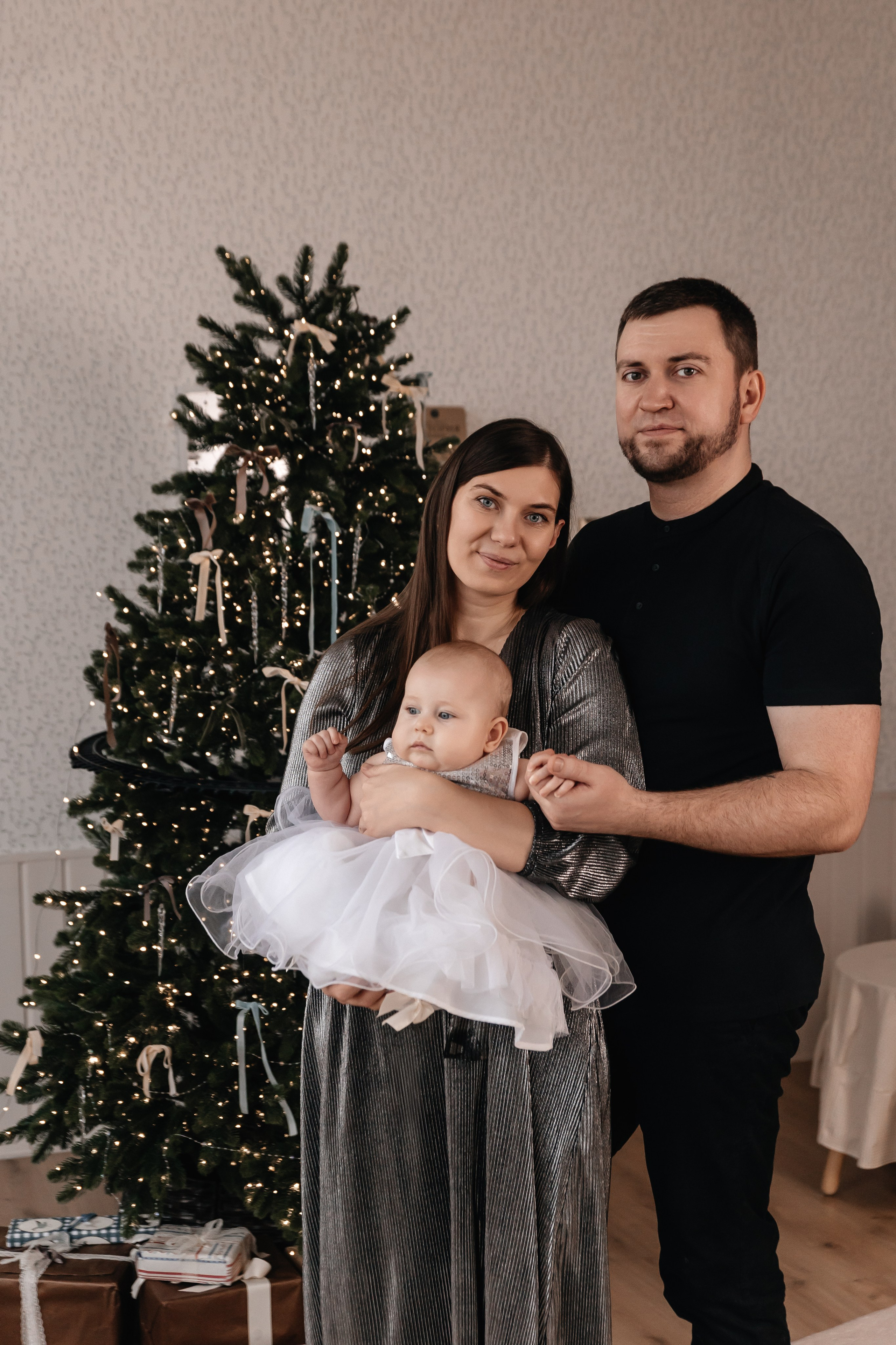 Наталия, Сергей, Максим и Настя. Семейный фотограф Минск Усова Ольга