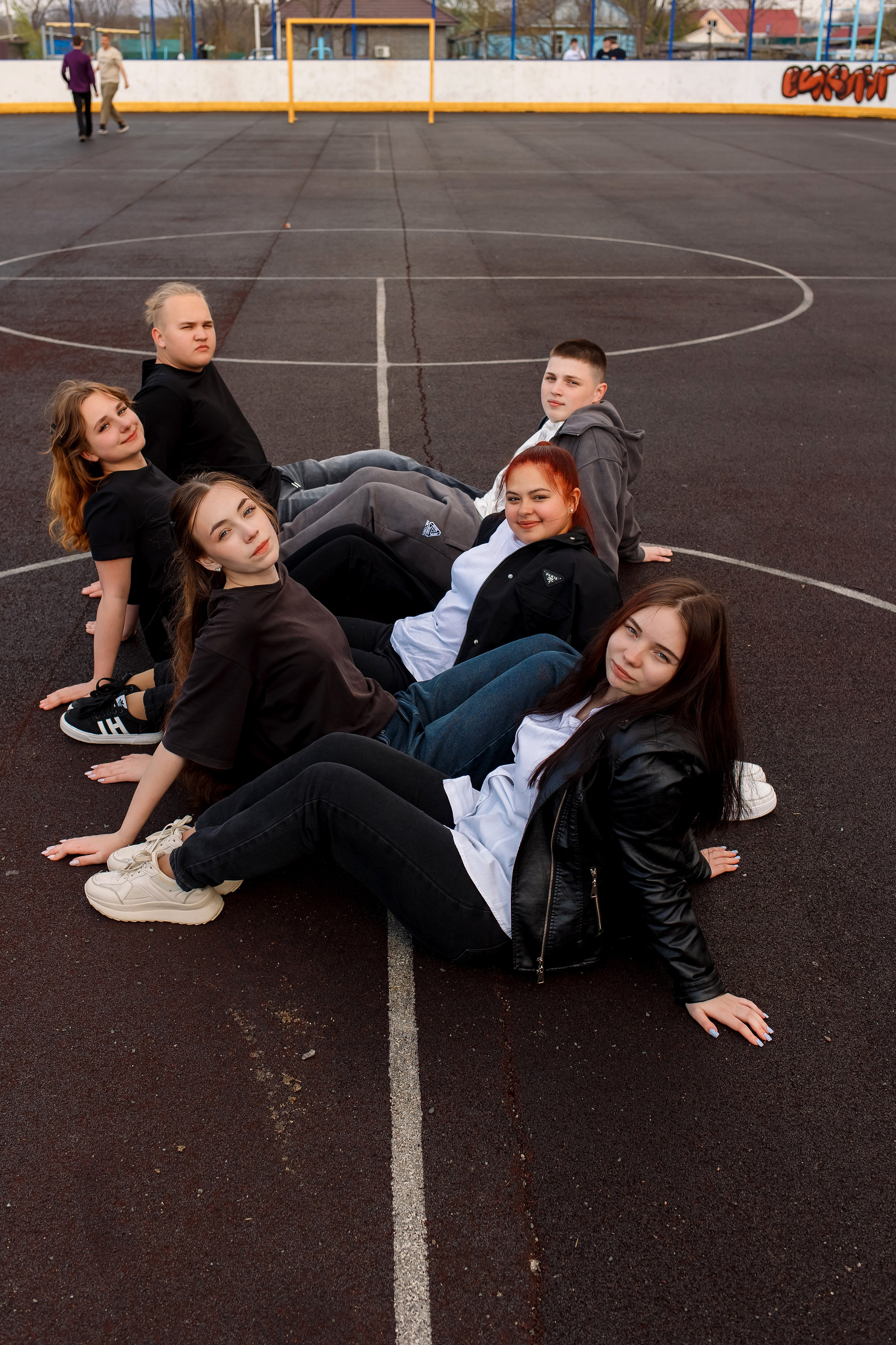 9 класс съемка в школе. Фотограф Любовь Корниенко, Примоский край