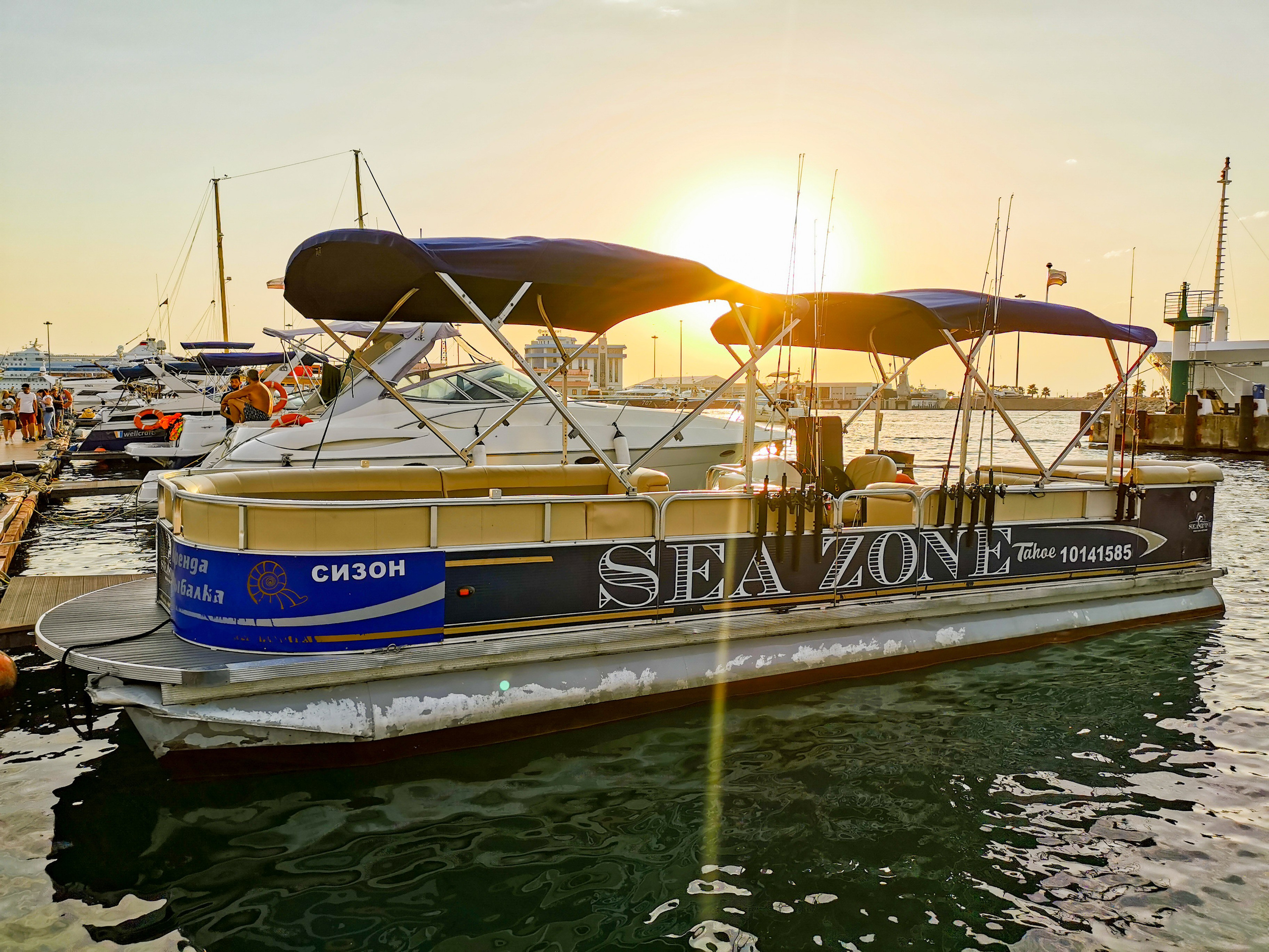 Рыбалка Аренда Рыбалка в Сочи Яхтанаморе YACHTANAMORE