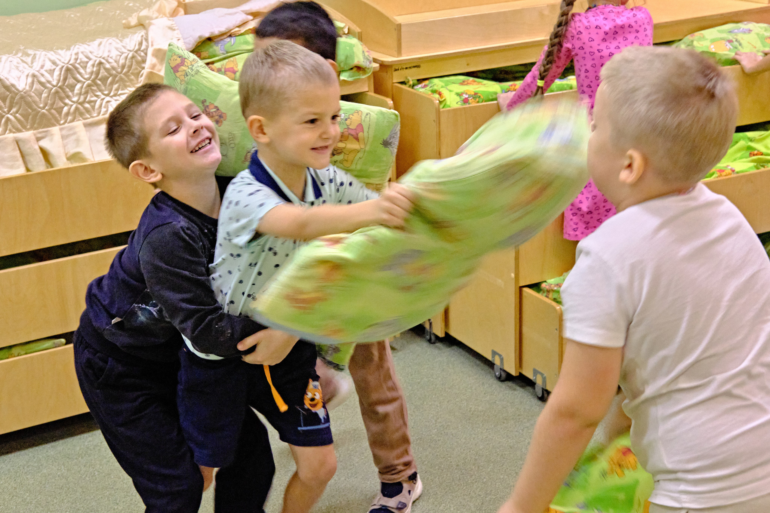 Забронировать услугу «Выпускной альбом» у фотографа Кати Вербицкой. К-КАДР — фото и видео для маркетплейсов в СПб