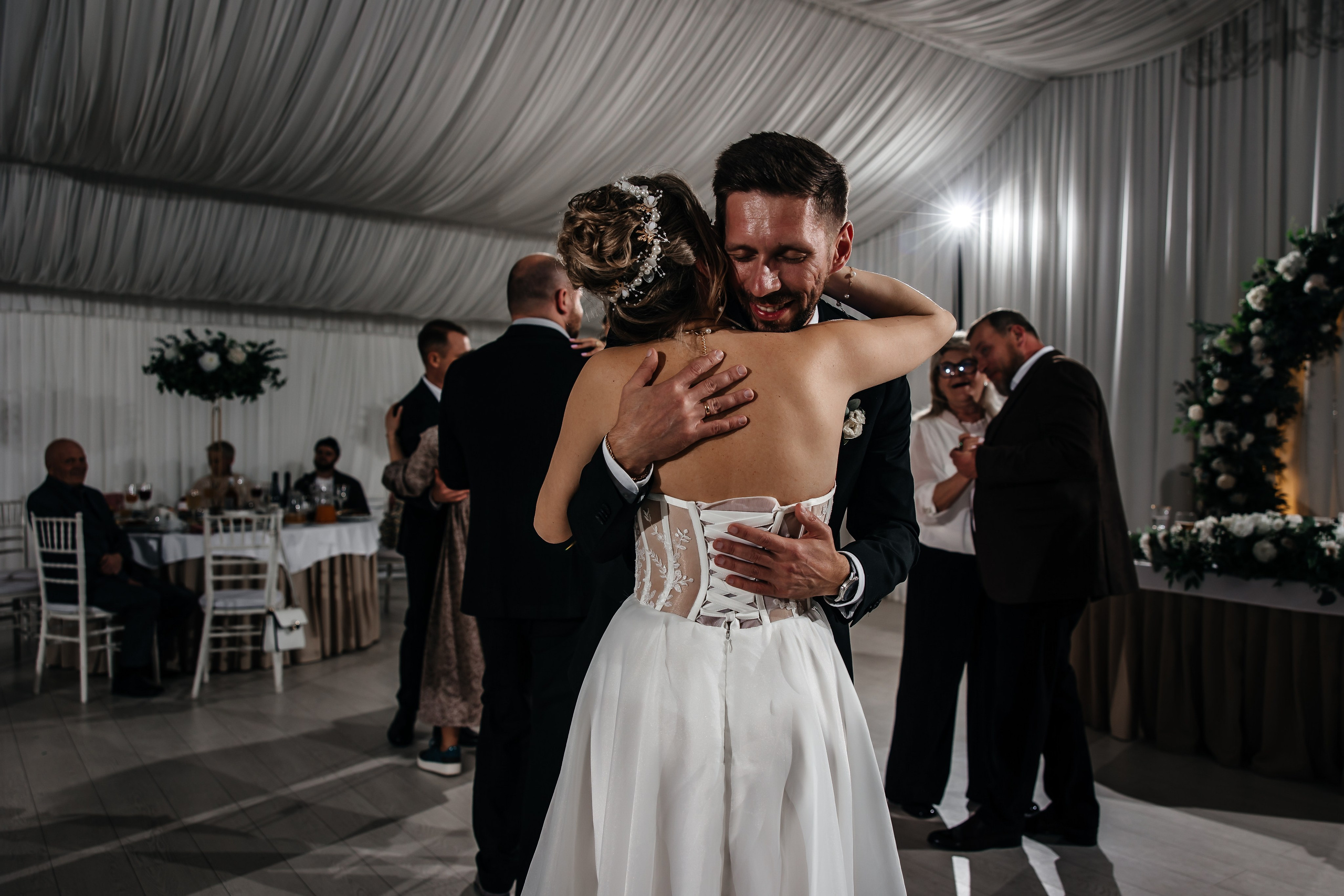 Анонс свадьбы для Ильи и Виктории. Теплый Крымский март. Свадебный фотограф в Крыму и Севастополе Ольга Баскакова