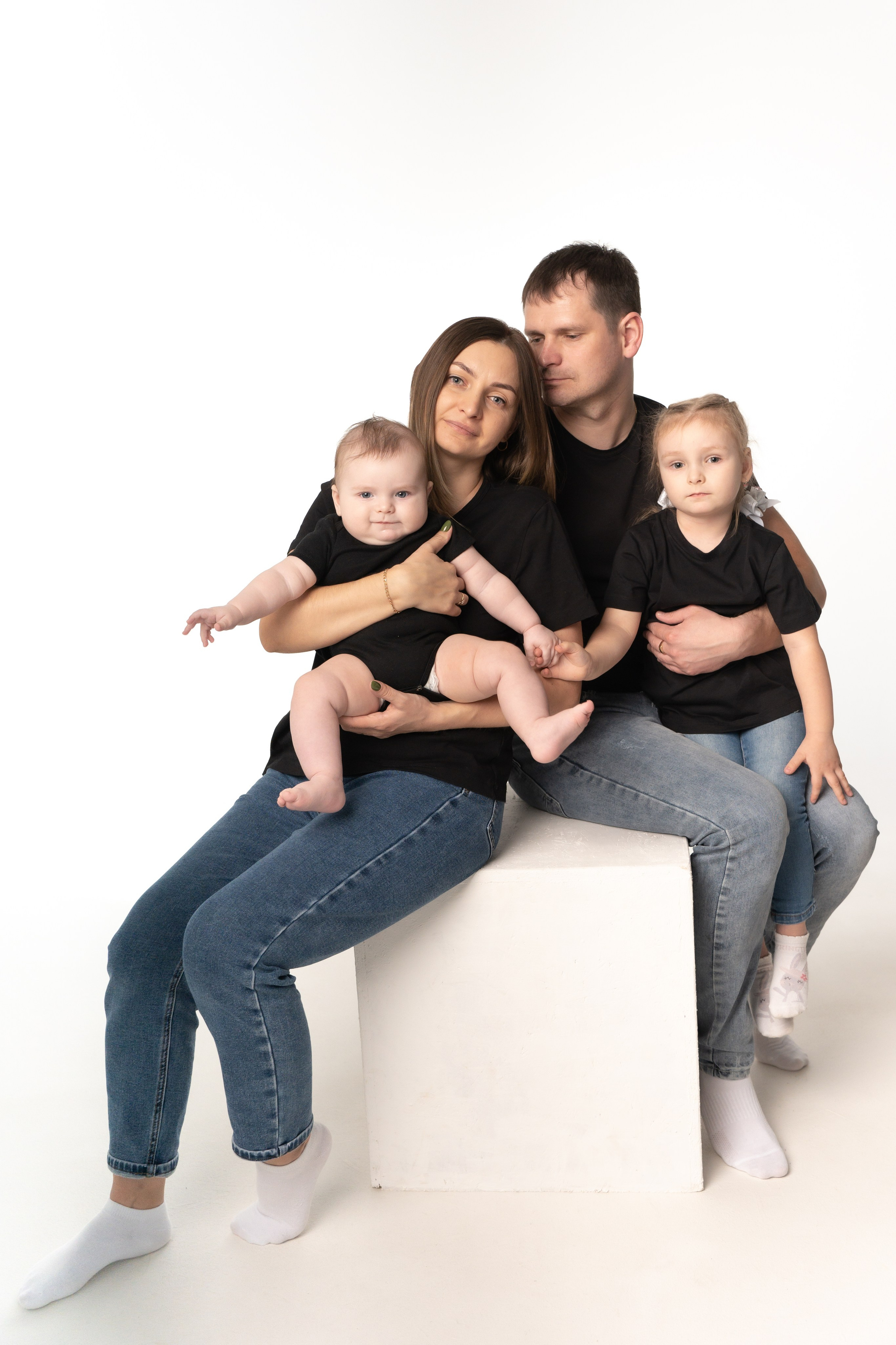 Семья Вероники и Вальдаса. Ваш семейный фотограф в Минске — Вика Трегубова