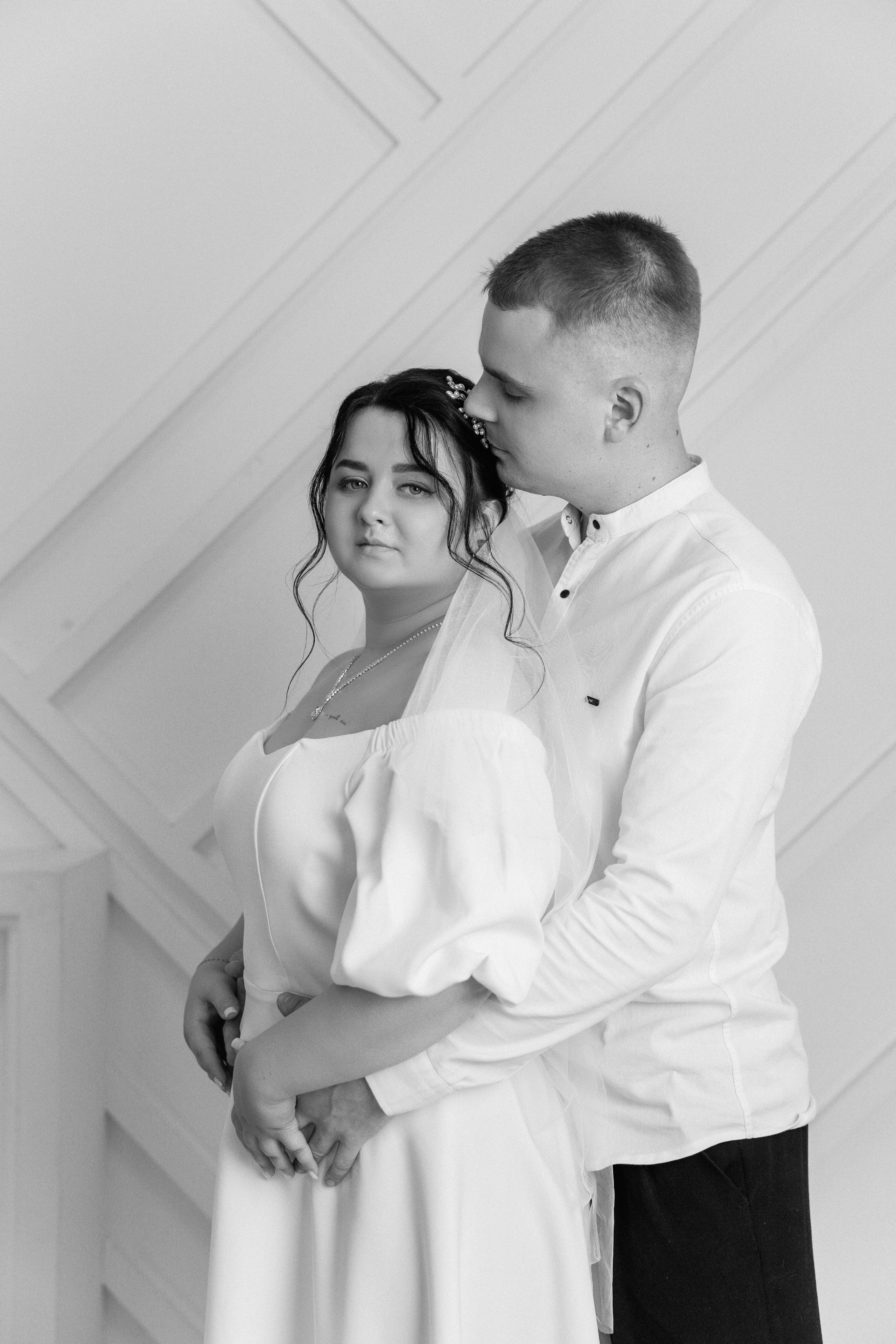 Студийная свадебная история любви. Ваш семейный фотограф в Минске — Вика Трегубова