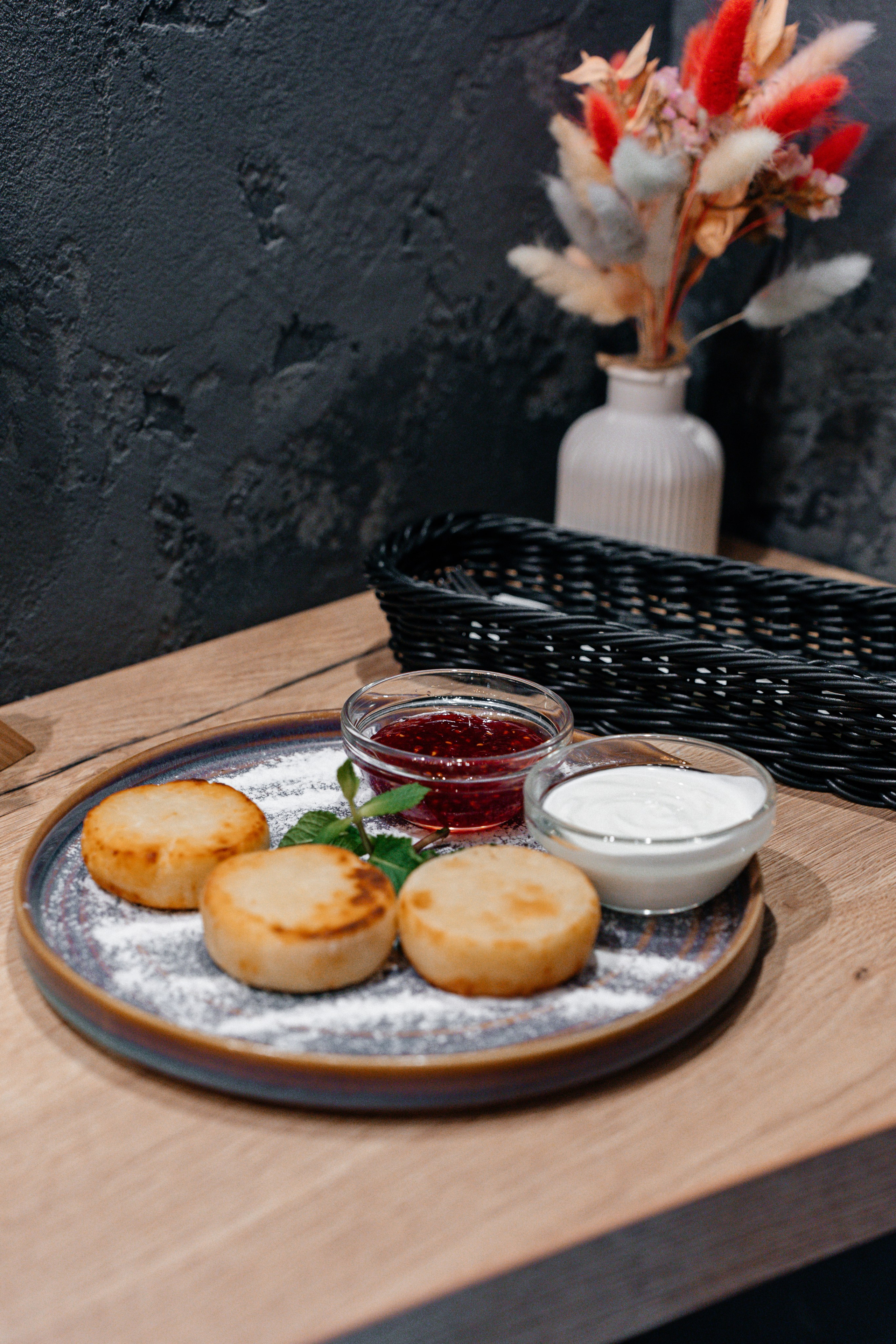 Контент- съёмка для кофейни «ЗАРЯД». Ваш семейный фотограф в Минске — Вика Трегубова