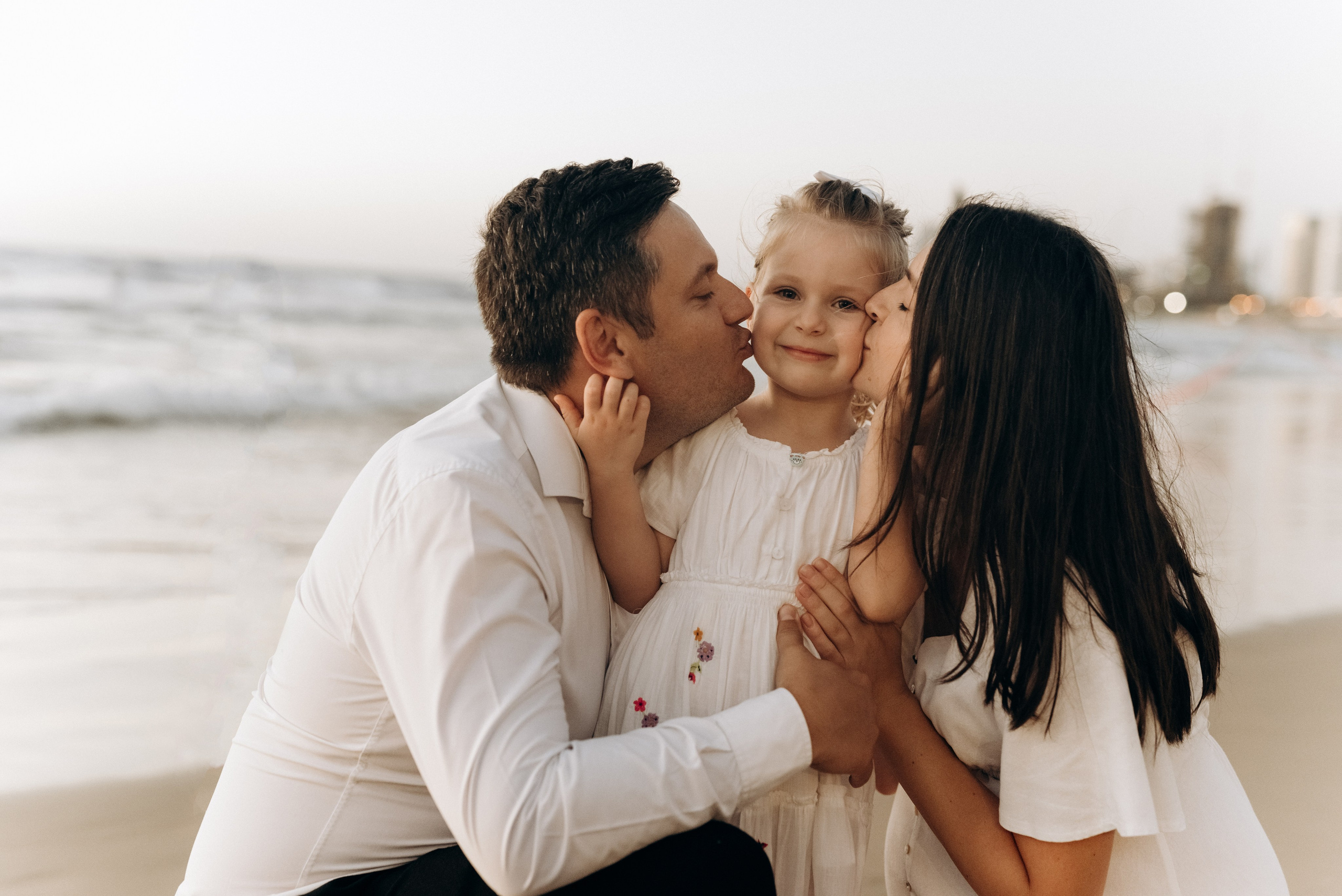 Ela, Andre & Mira: Pregnancy. Family photographer in Israel | Alesya Superfin