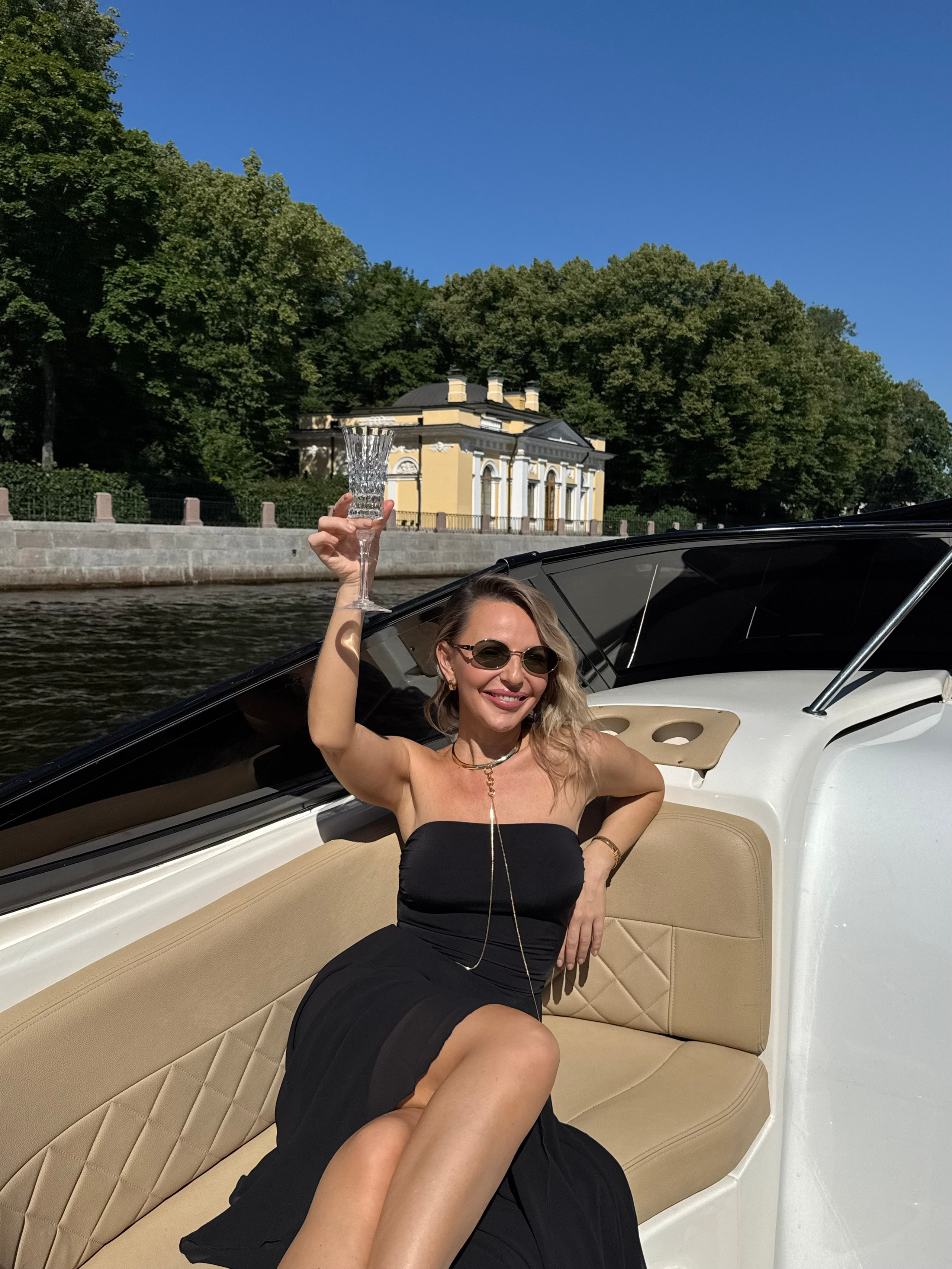 Анна [контент на катере]. Утонченный фотограф в Санкт-Петербурге Ксения Пелевина