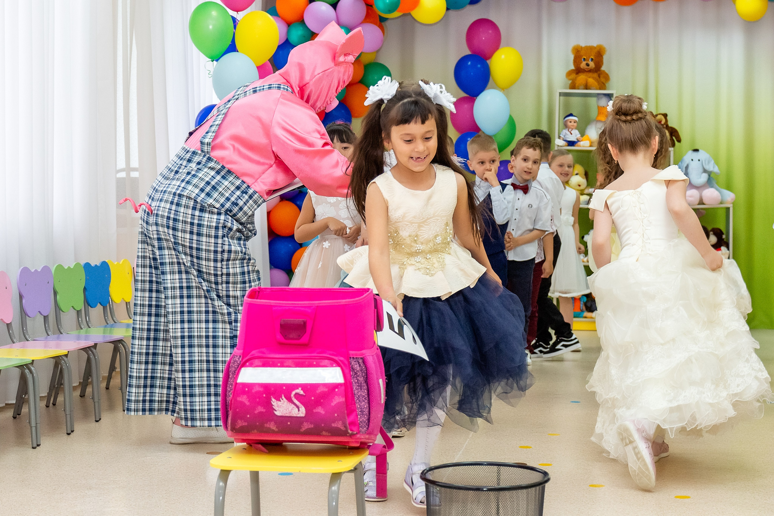 Выпускной. Детский сад «Тигрёнок». Стильный выпускной альбом Владивосток фотограф Вероника Мигачева