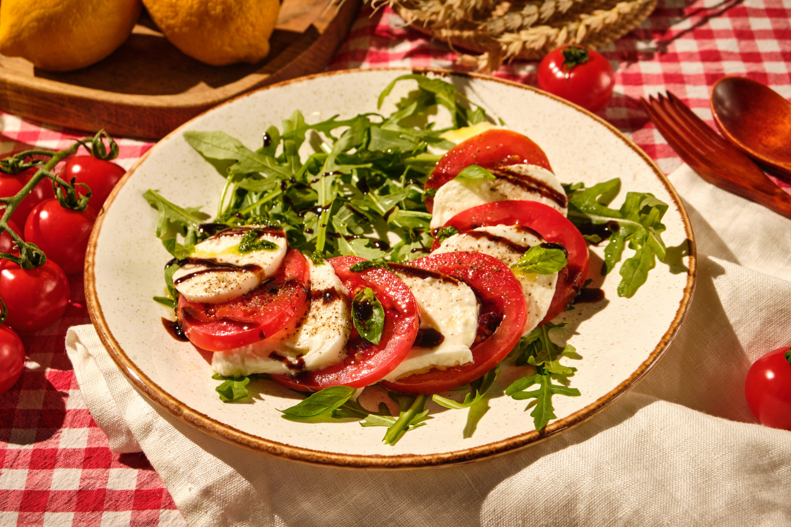 Food Photography of Pizza for Delivery | Photographer for Italian Restaurant Tbilisi. Commercial Photographer Tbilisi | Food & Product Photography | Vitaly Gorbachev