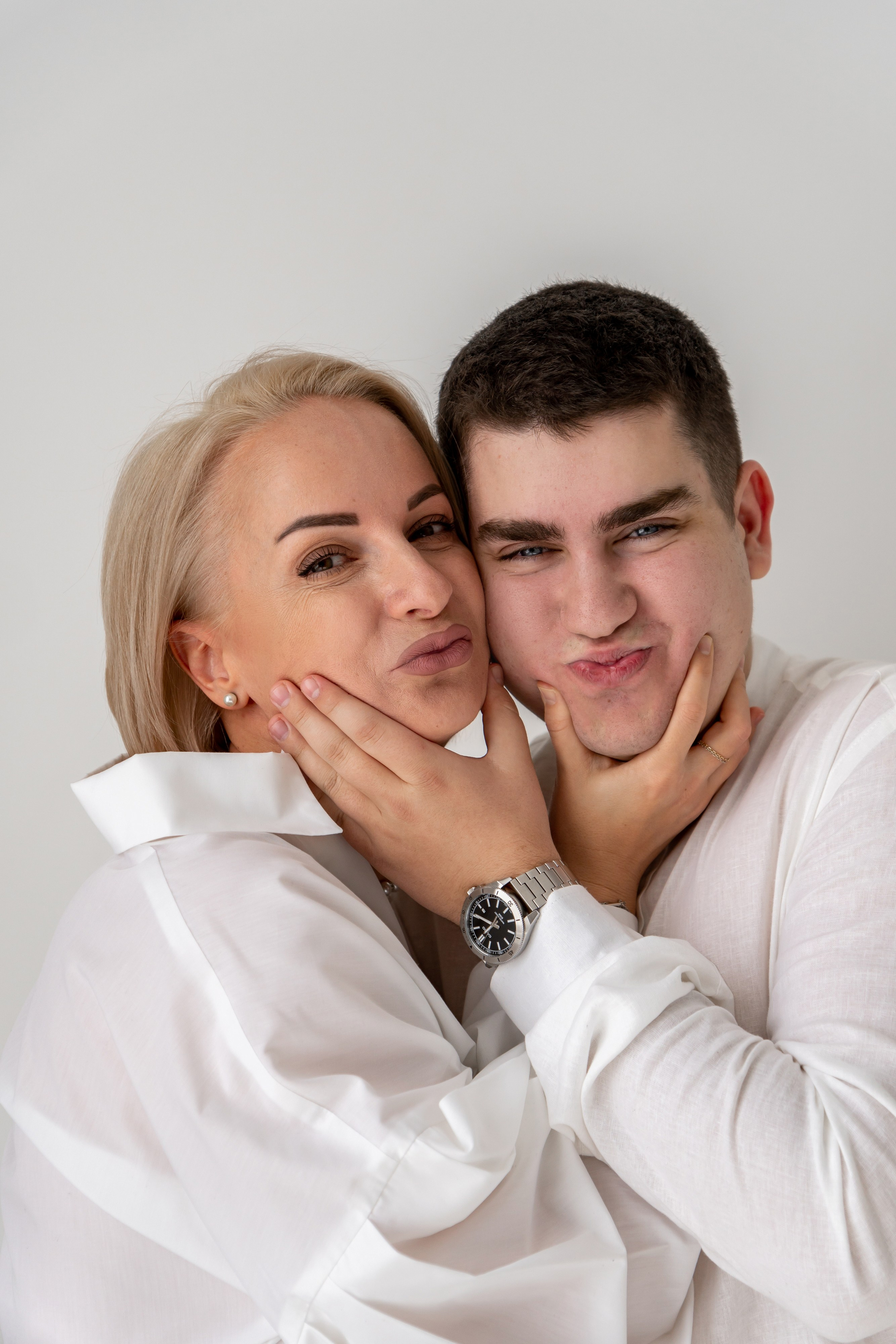 Мама и сын. Фотограф в Краснодаре и Краснодарском крае Елена Быкова