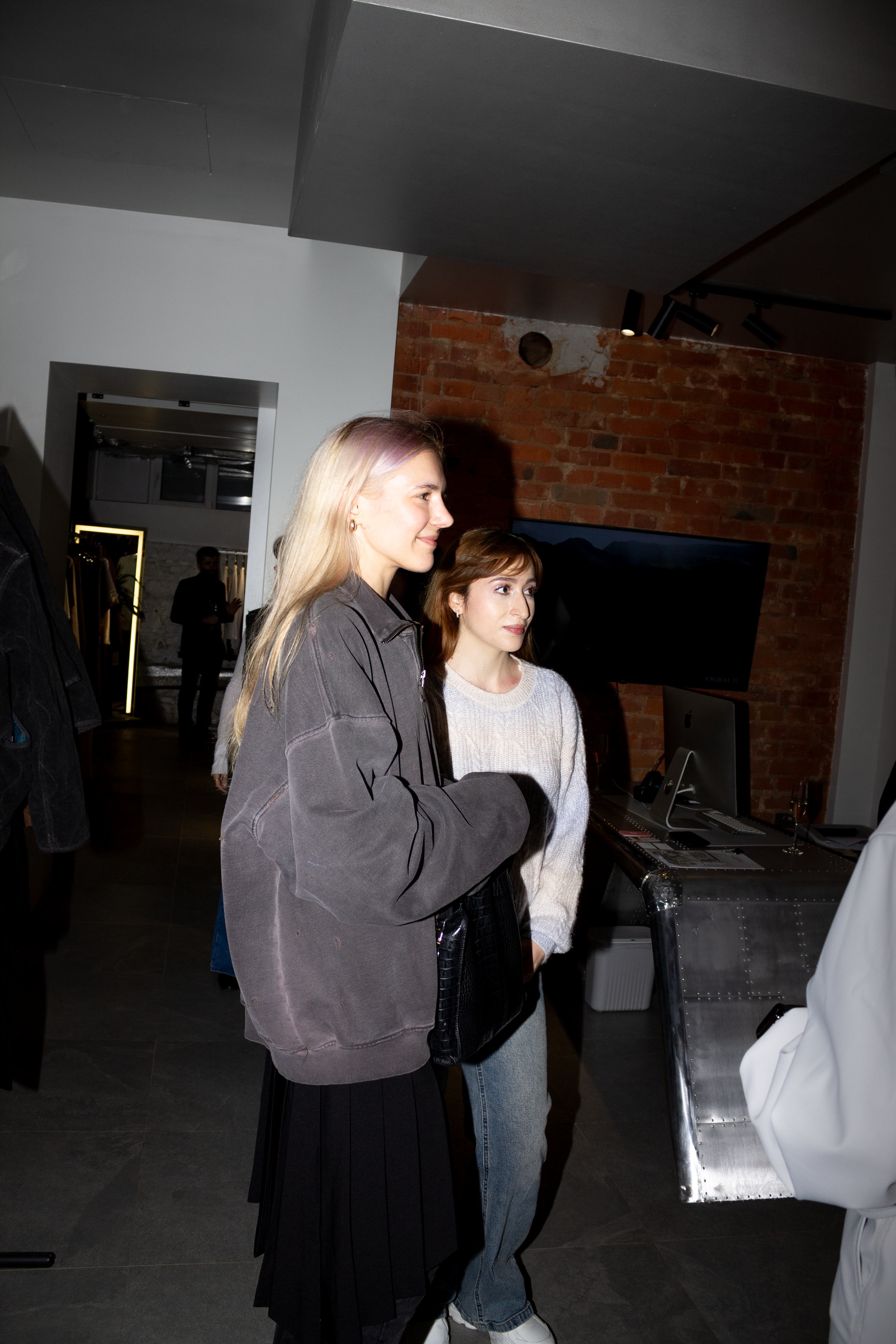 Вернисаж Таро Анонс & Make Me Happy. Крылов Кирилл Фотограф Москва