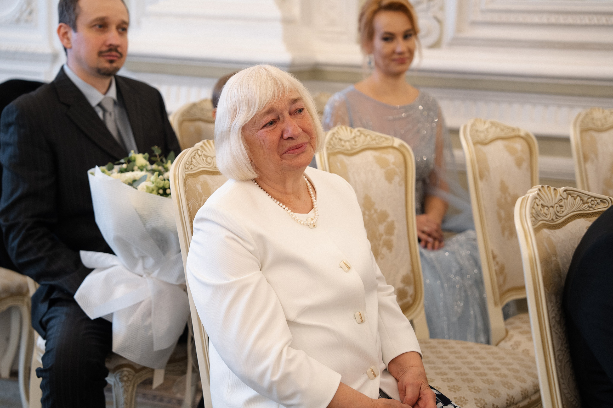 Анна Сергей. Камерная свадьба в Фосизонс в стиле неоклассика. Свадебный фотограф организатор в Санкт-Петербурге Ассоль Опарина